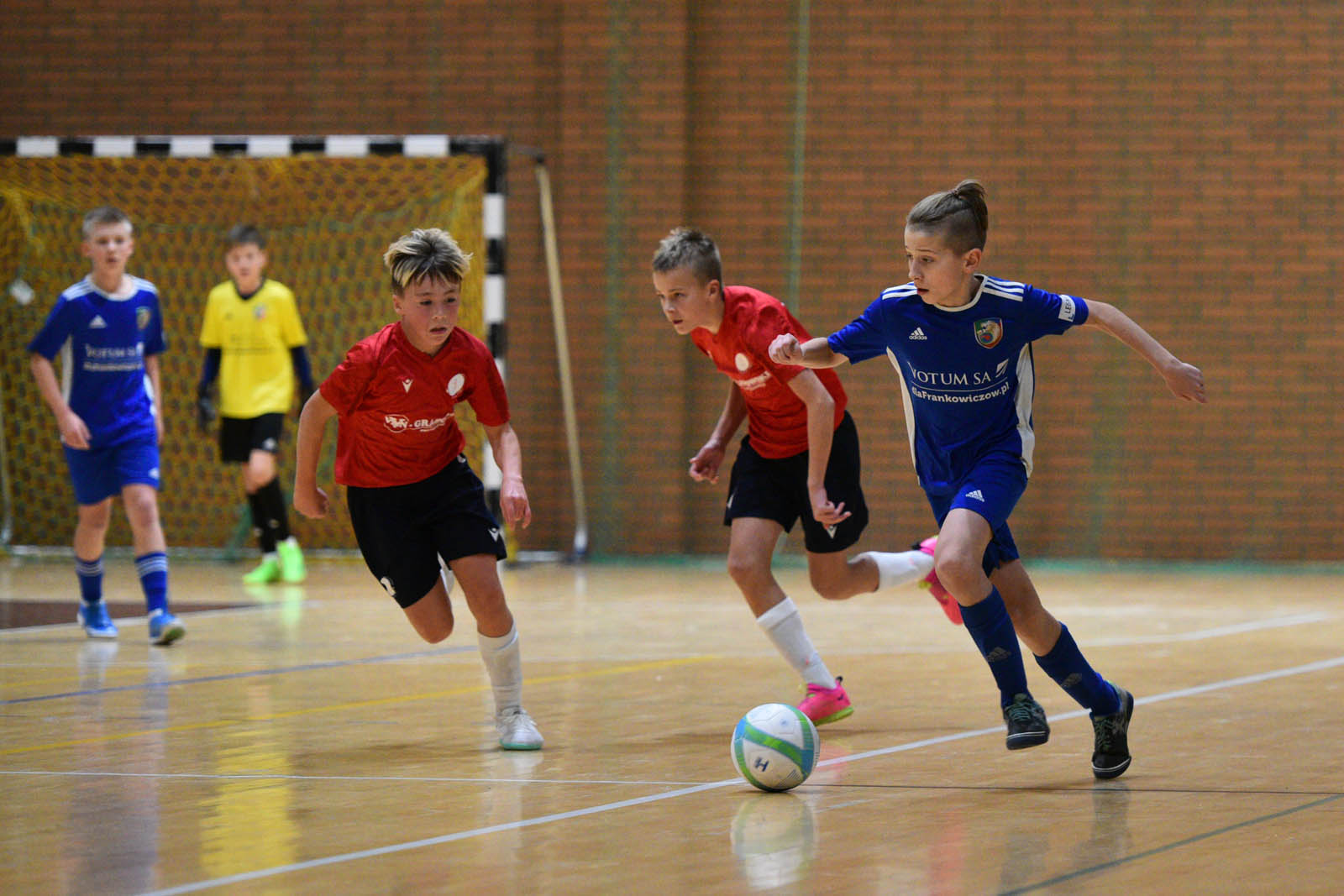 Miedź Legnica triumfuje w tegorocznym Turnieju Mikołajkowym