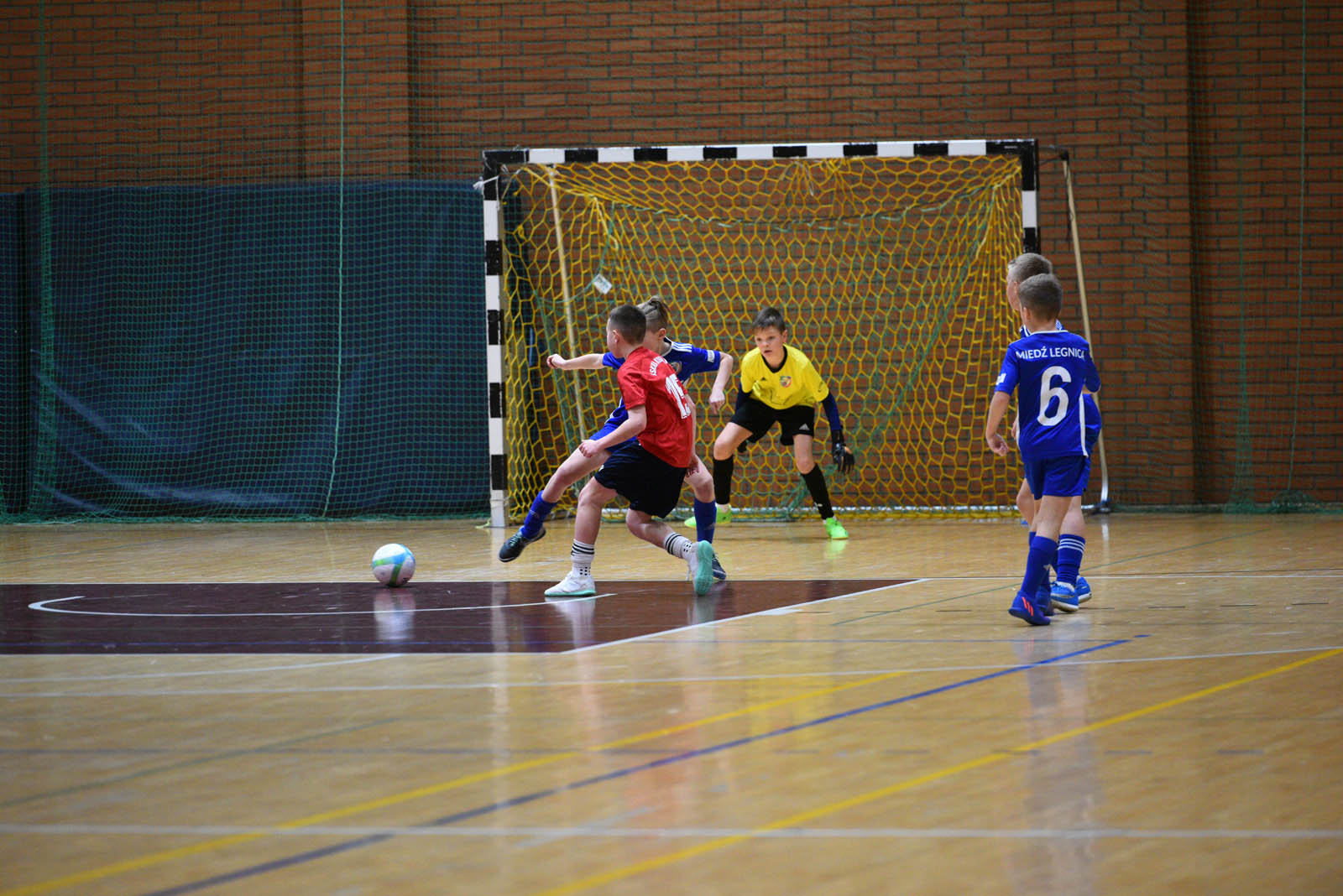 Miedź Legnica triumfuje w tegorocznym Turnieju Mikołajkowym