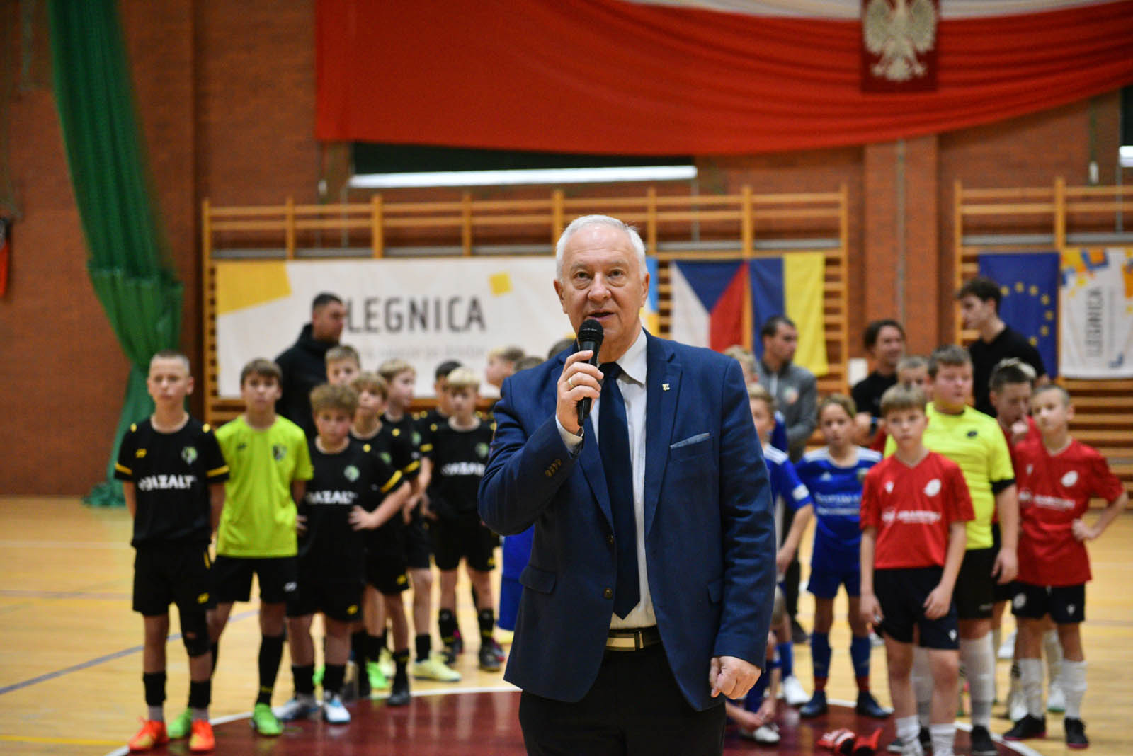 Miedź Legnica triumfuje w tegorocznym Turnieju Mikołajkowym