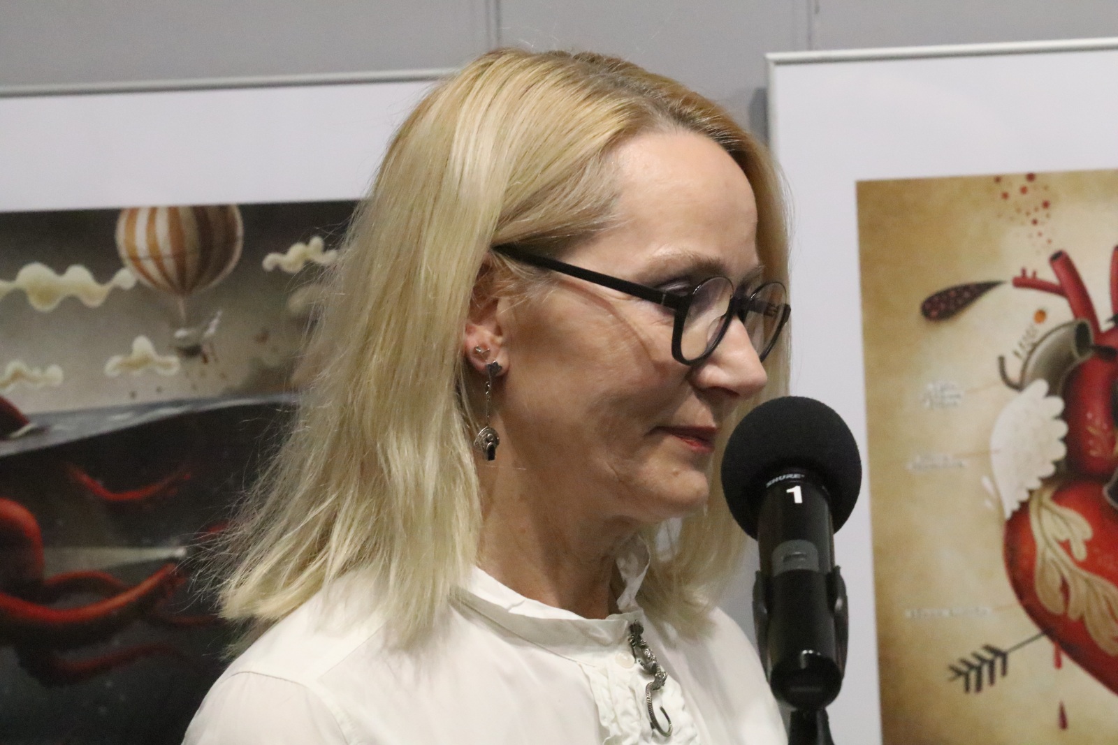 Kalendarz Satyrykonu na 2024 rok trafił do rąk legniczan