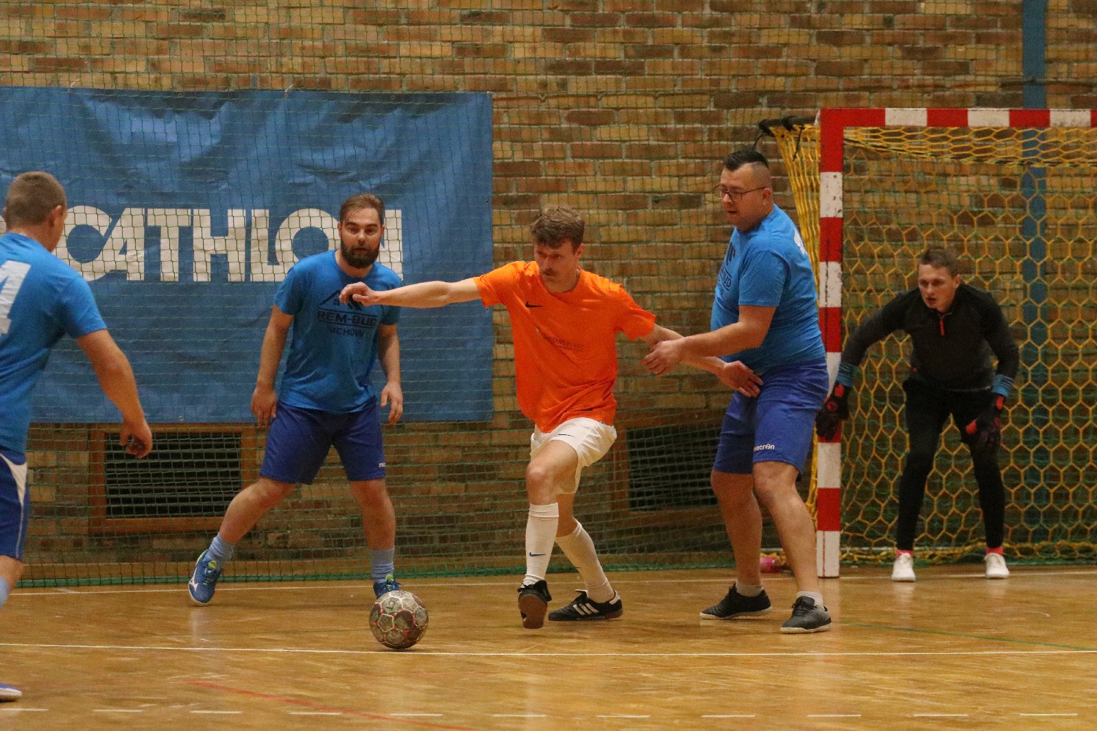 Trzecia kolejka Legnickiej Ligi Halowej Saller Cup za nami