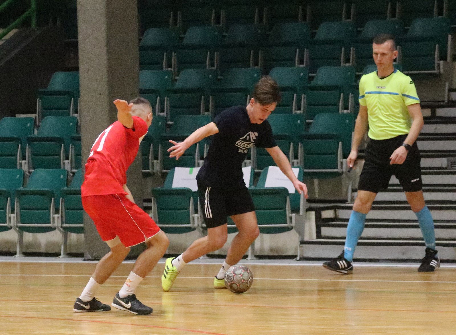 Trzecia kolejka Legnickiej Ligi Halowej Saller Cup za nami