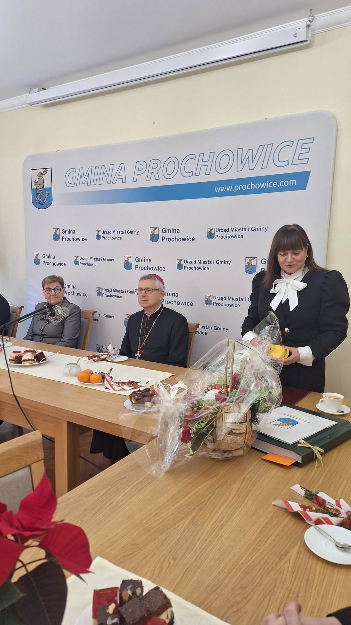 Biskup Andrzej Siemieniewski z wizytą w gminie Prochowice