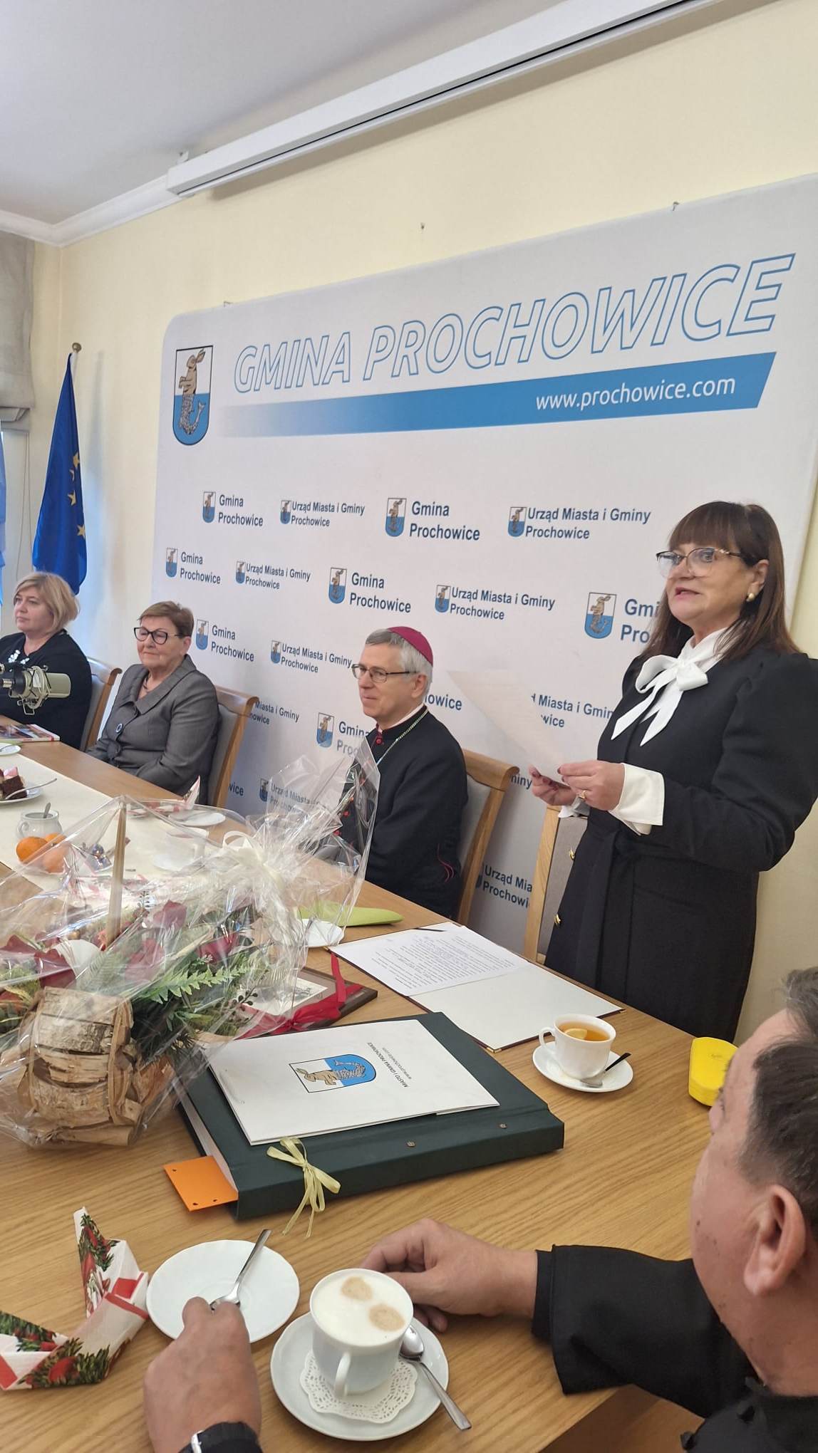 Biskup Andrzej Siemieniewski z wizytą w gminie Prochowice
