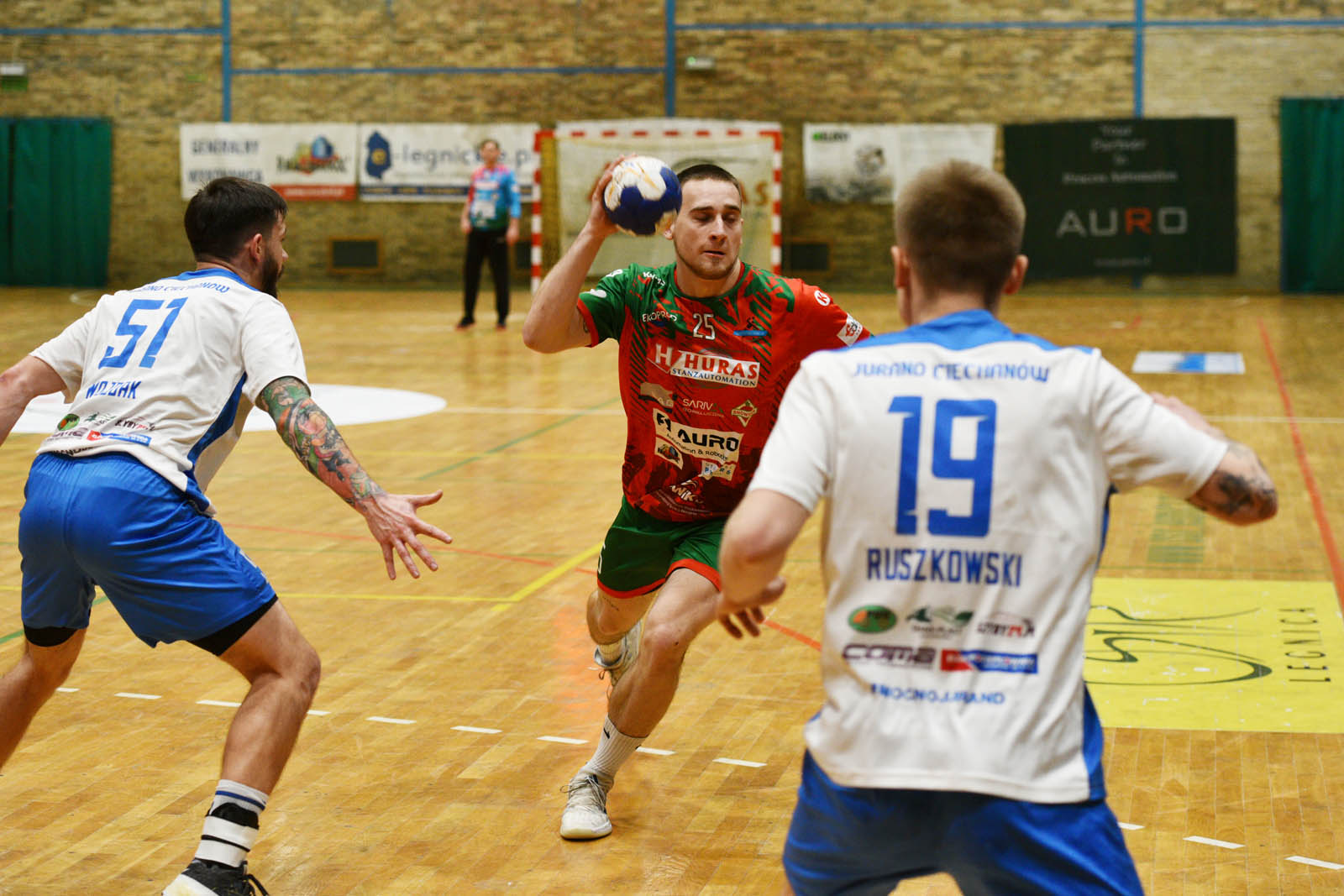 Siódemka Miedź Huras Legnica lepsza o jedną bramkę