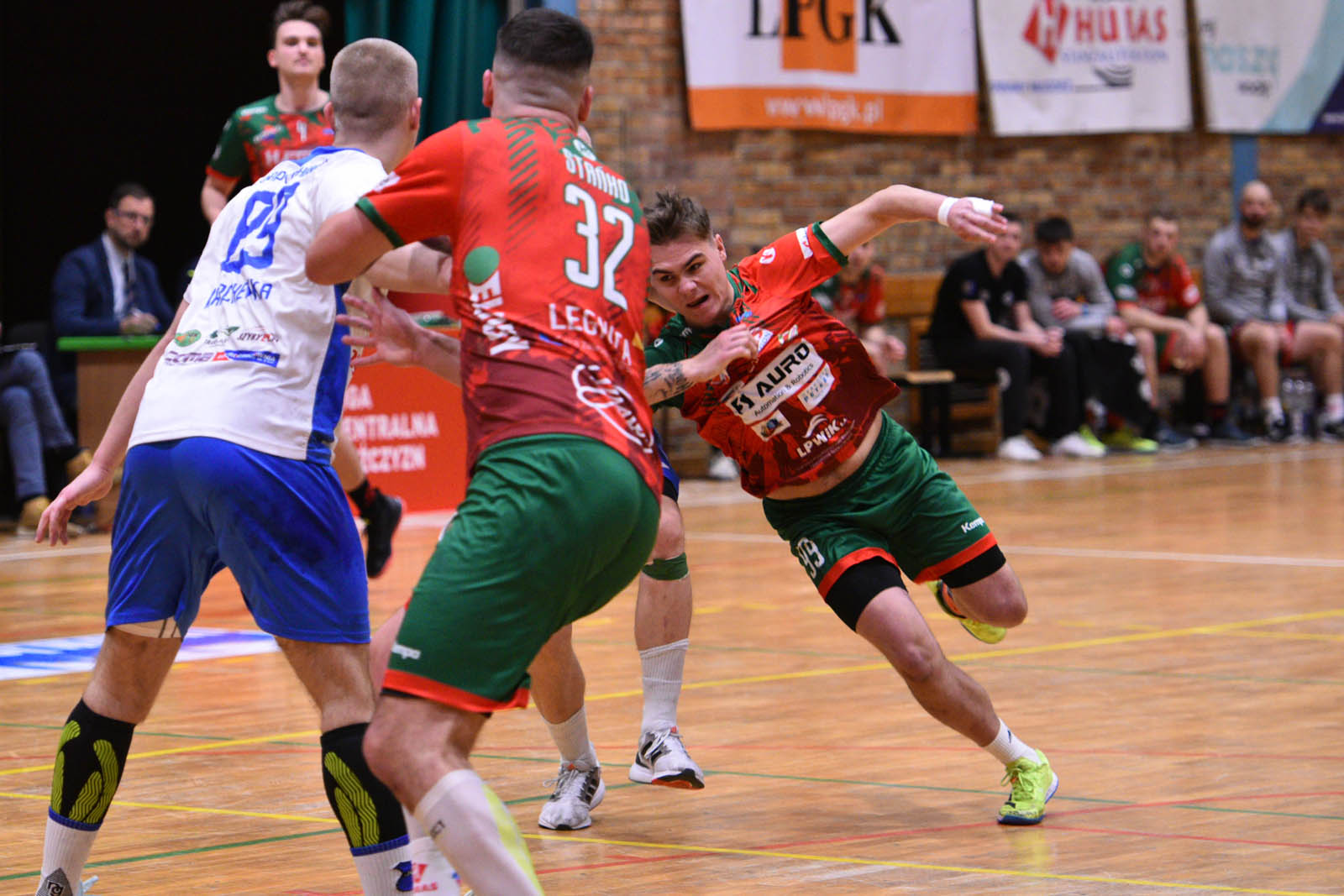 Siódemka Miedź Huras Legnica lepsza o jedną bramkę