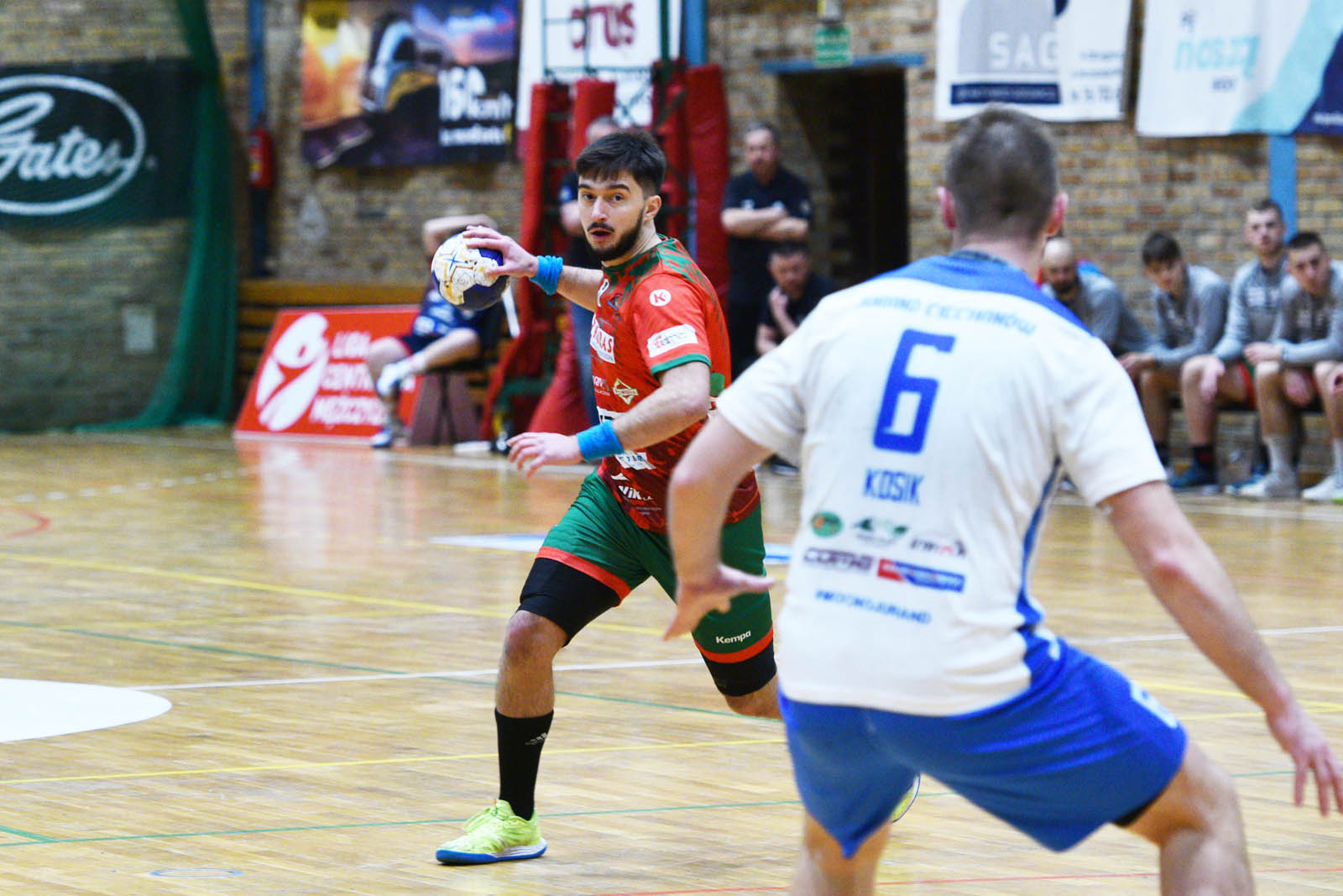 Siódemka Miedź Huras Legnica lepsza o jedną bramkę