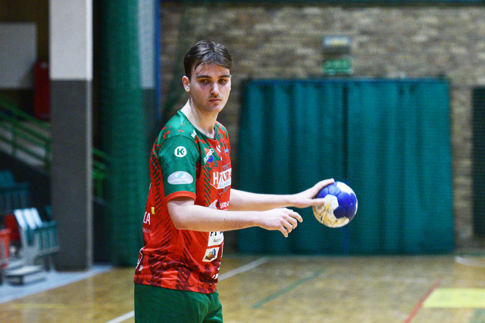 Siódemka Miedź Huras Legnica lepsza o jedną bramkę