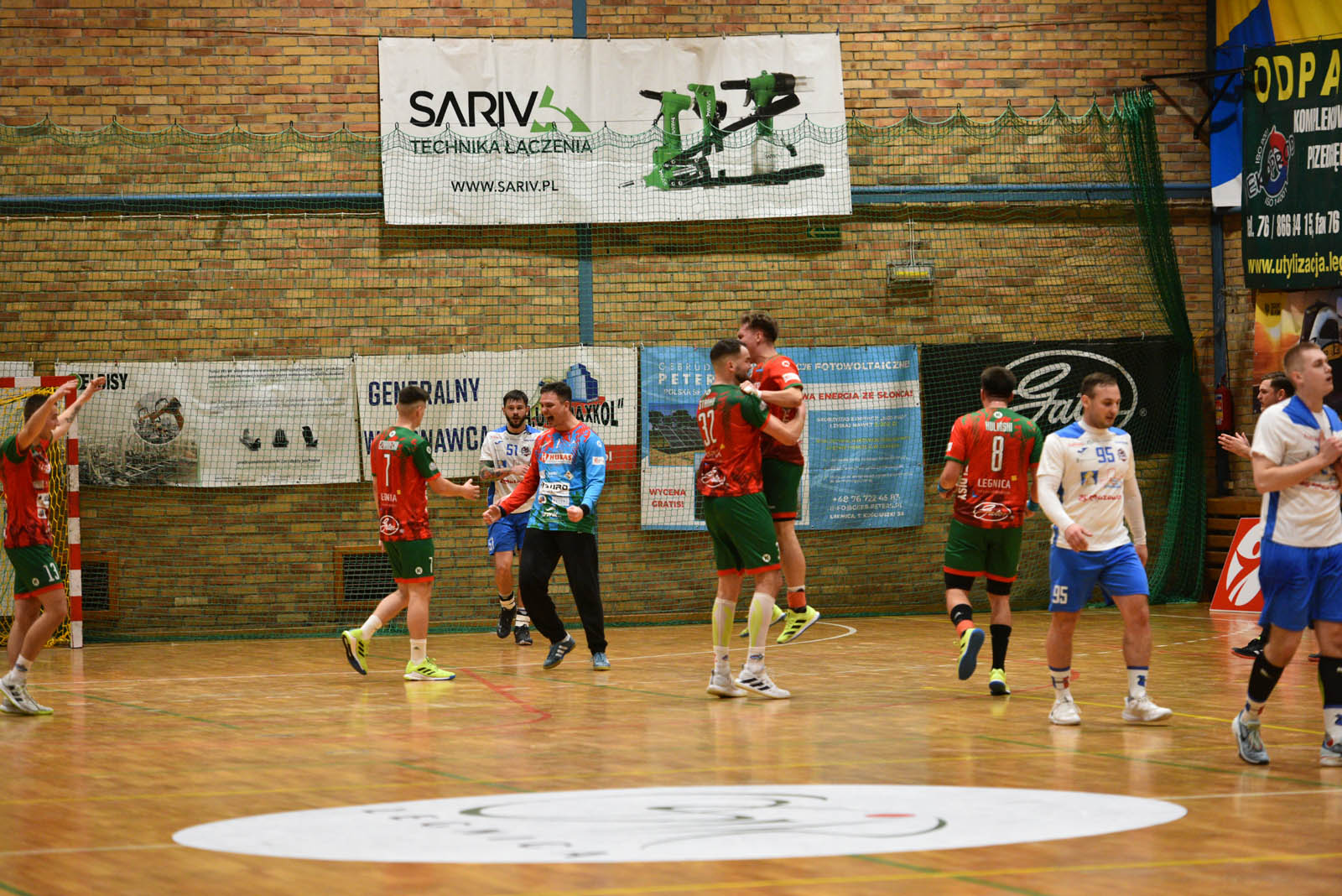 Siódemka Miedź Huras Legnica lepsza o jedną bramkę