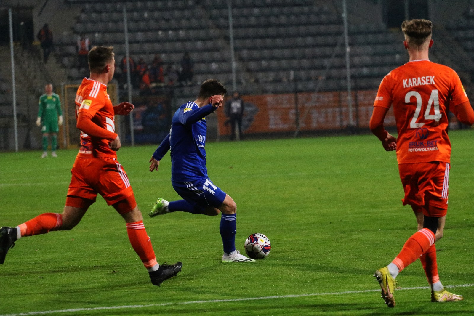 Tylko remis Miedzi Legnica w wygranym meczu