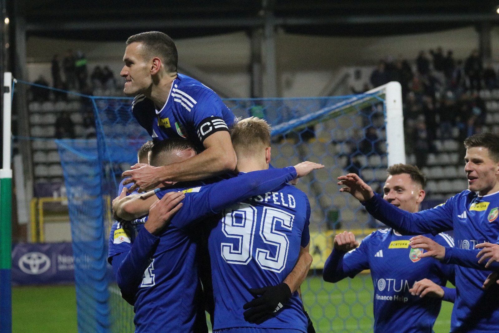 Tylko remis Miedzi Legnica w wygranym meczu