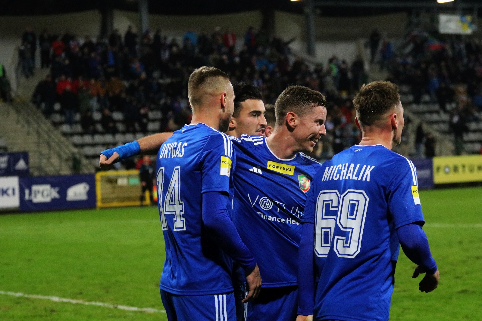 Tylko remis Miedzi Legnica w wygranym meczu