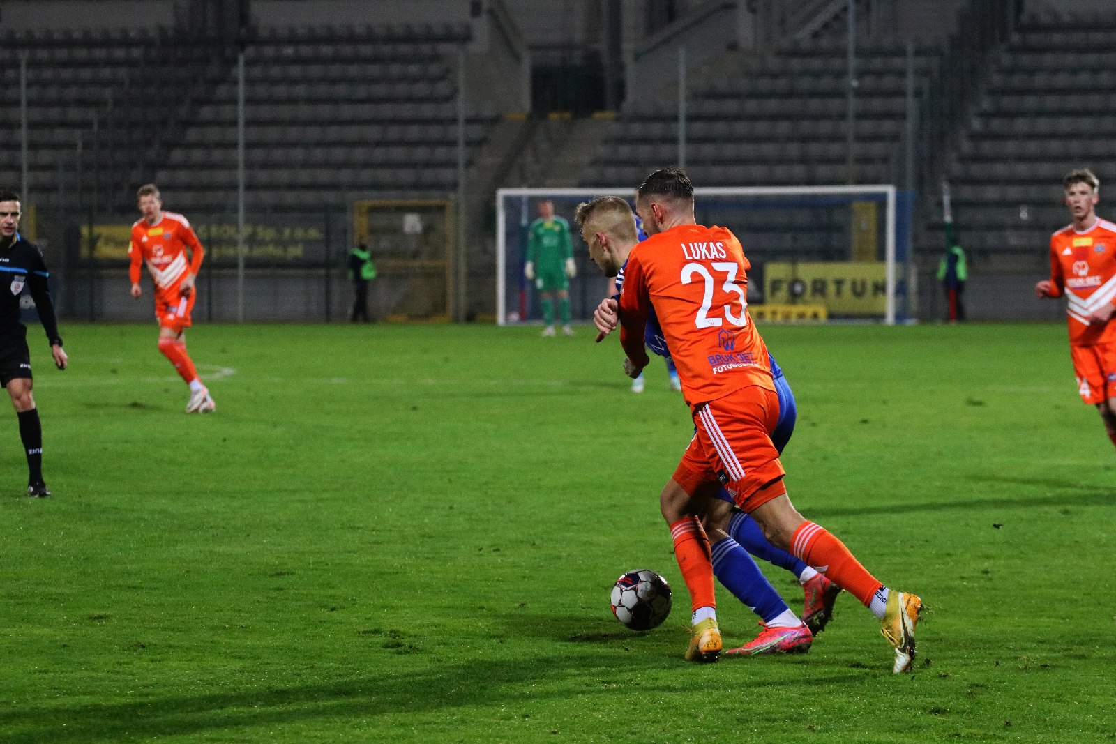 Tylko remis Miedzi Legnica w wygranym meczu