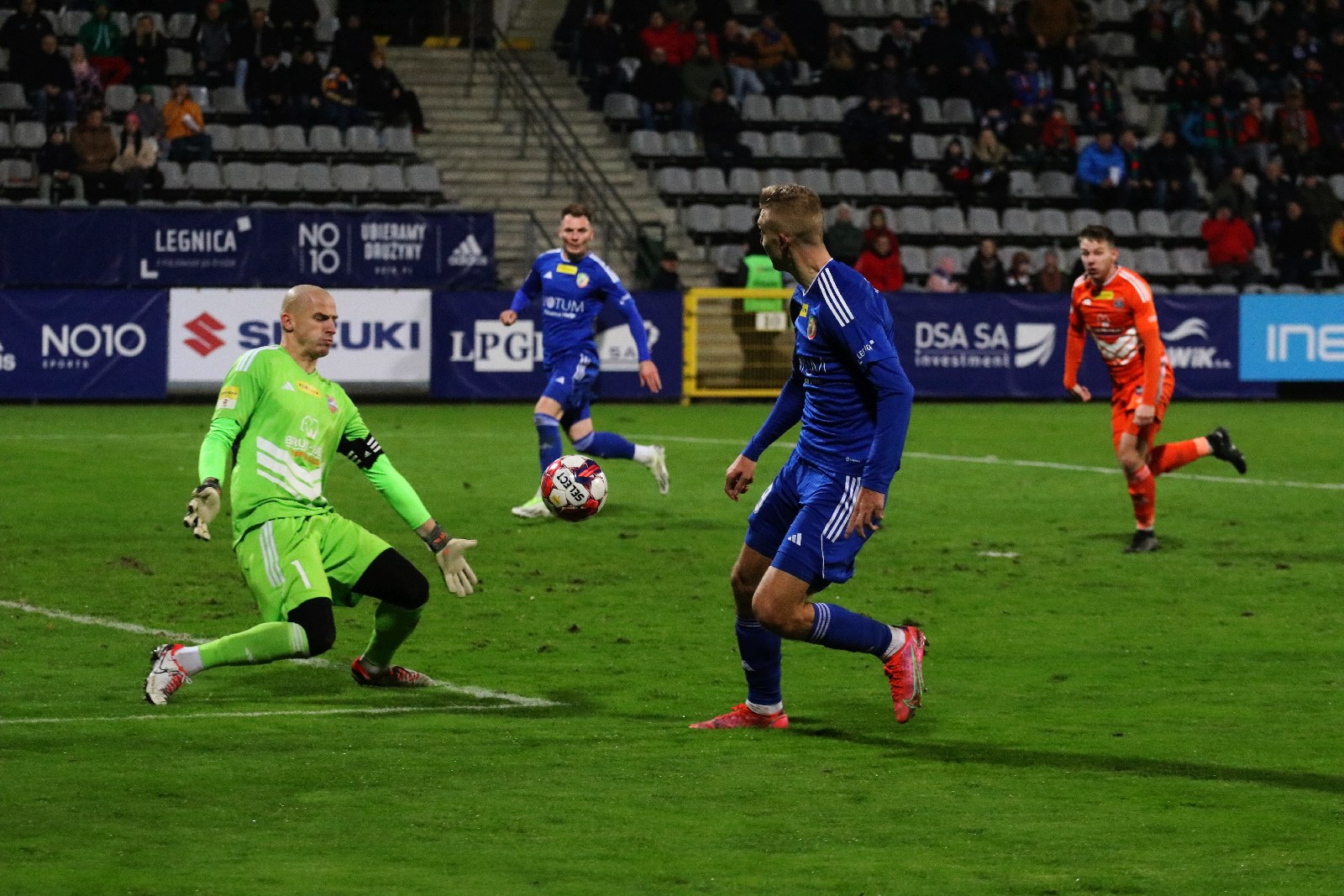 Tylko remis Miedzi Legnica w wygranym meczu
