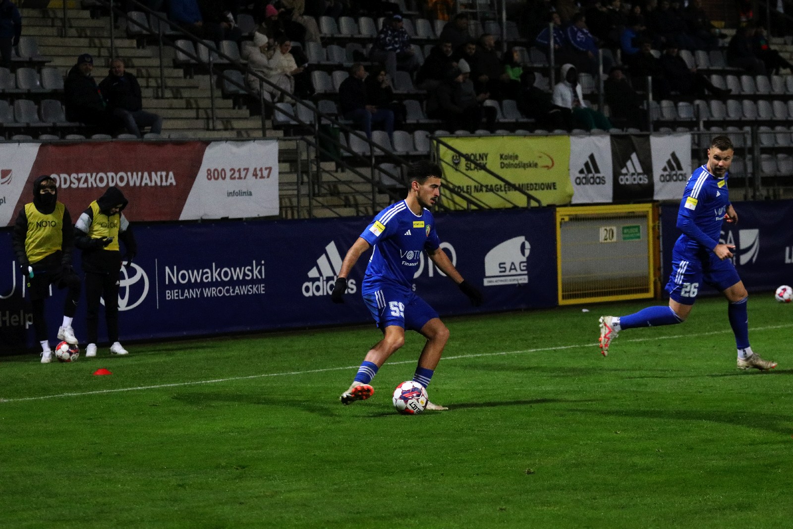 Tylko remis Miedzi Legnica w wygranym meczu
