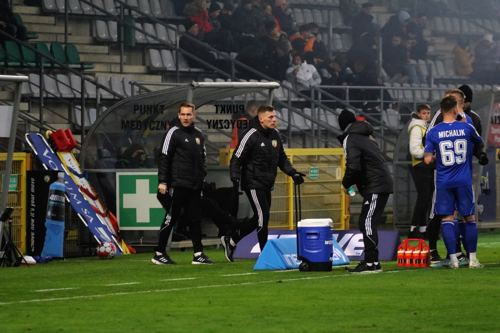 Tylko remis Miedzi Legnica w wygranym meczu