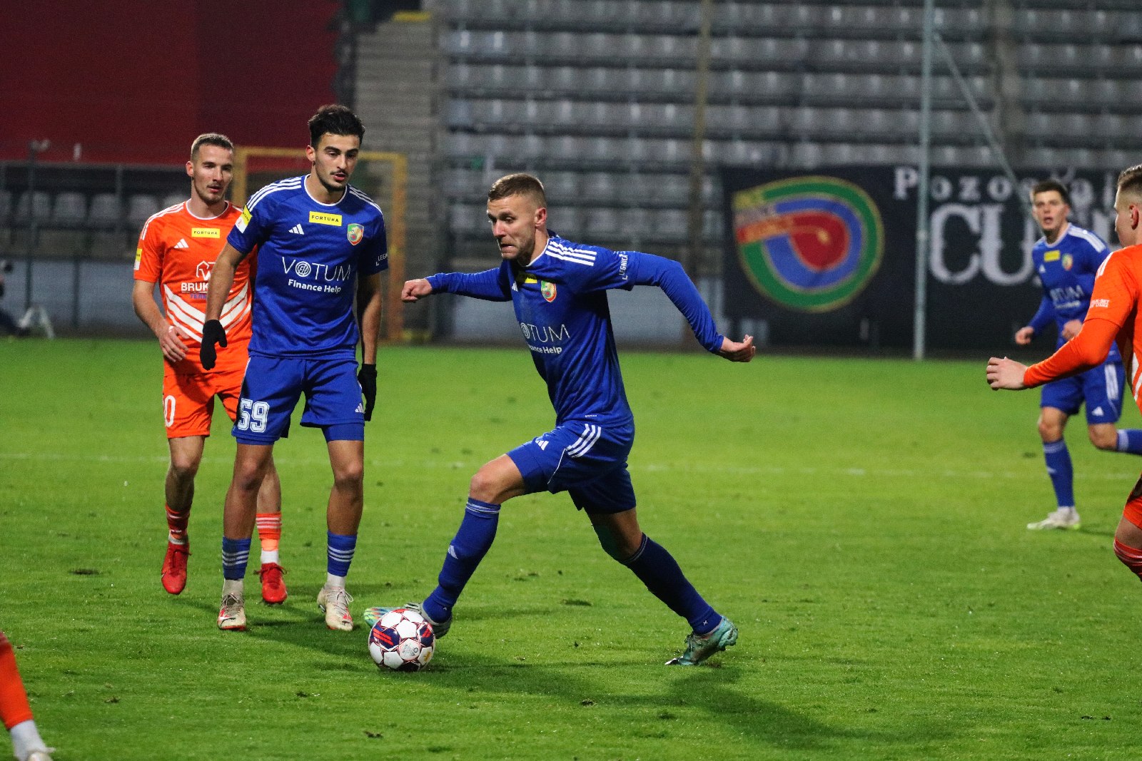 Tylko remis Miedzi Legnica w wygranym meczu