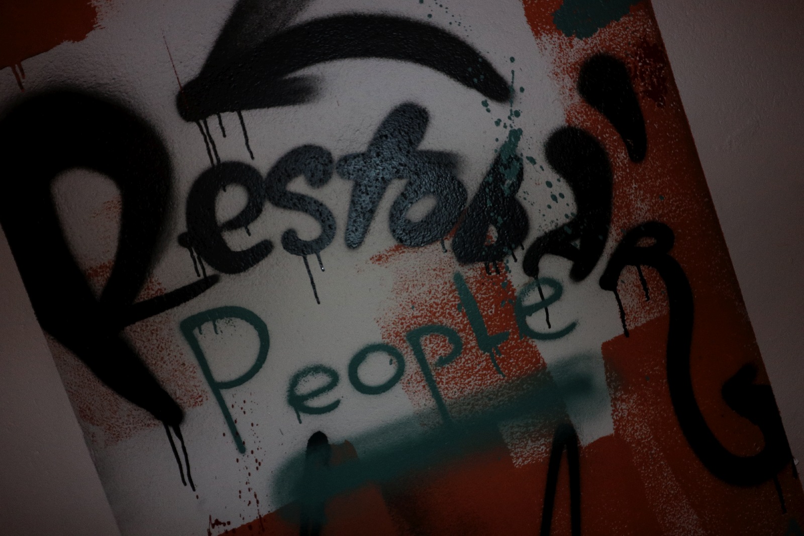Nowa Resturacja w Legnicy już otwarta - People RestoBar