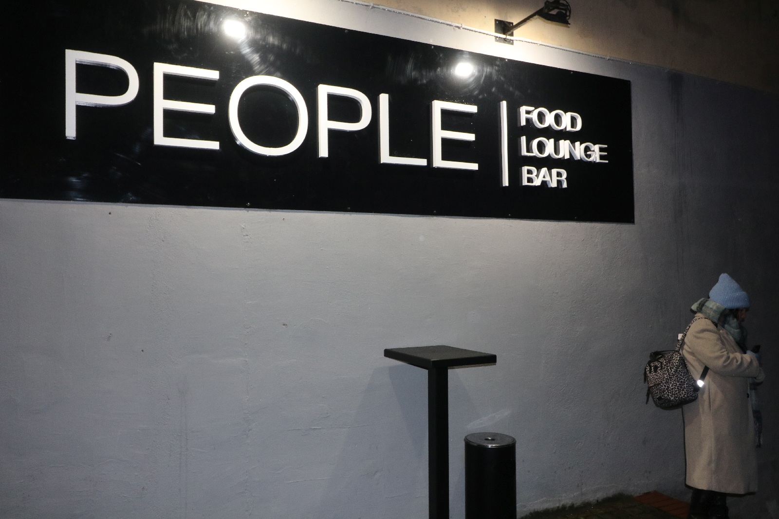 Nowa Resturacja w Legnicy już otwarta - People RestoBar