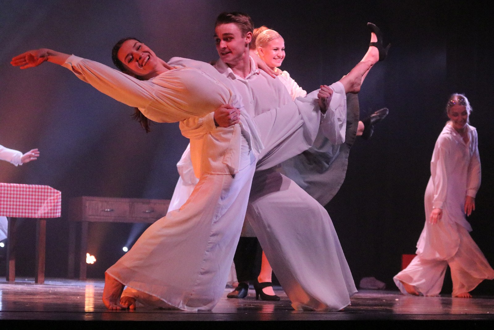 Niezwykła „Opowieść Wigilijna” Teatru „Avatar”
