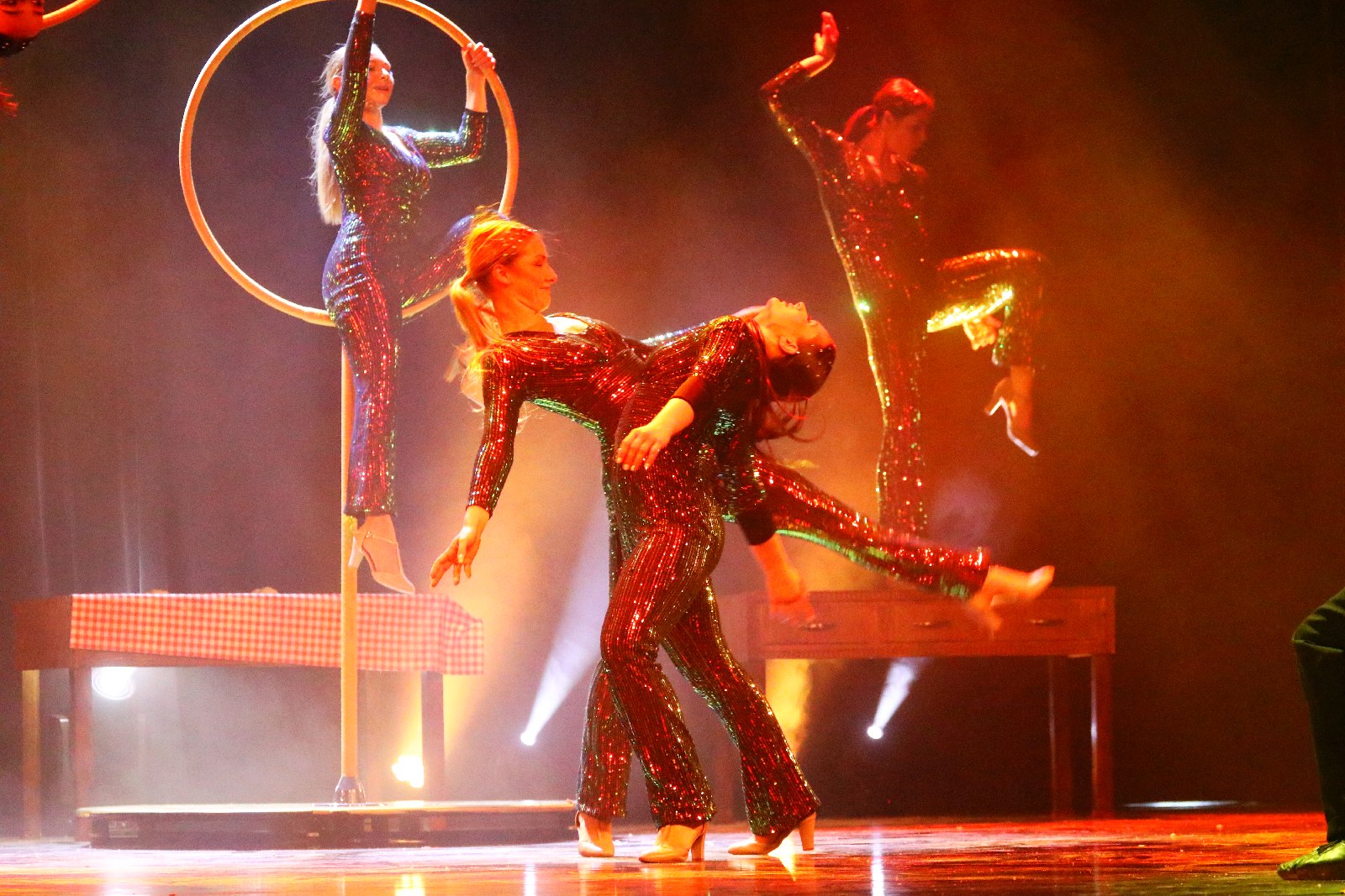 Niezwykła „Opowieść Wigilijna” Teatru „Avatar”