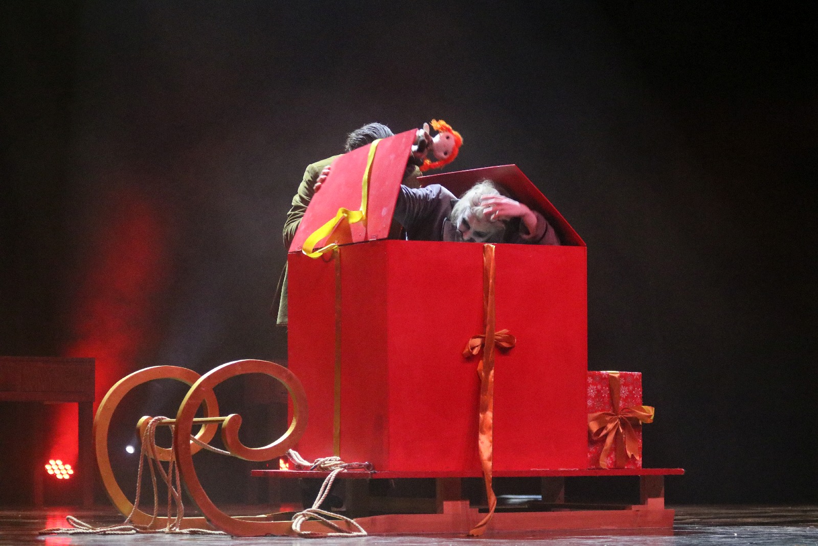 Niezwykła „Opowieść Wigilijna” Teatru „Avatar”