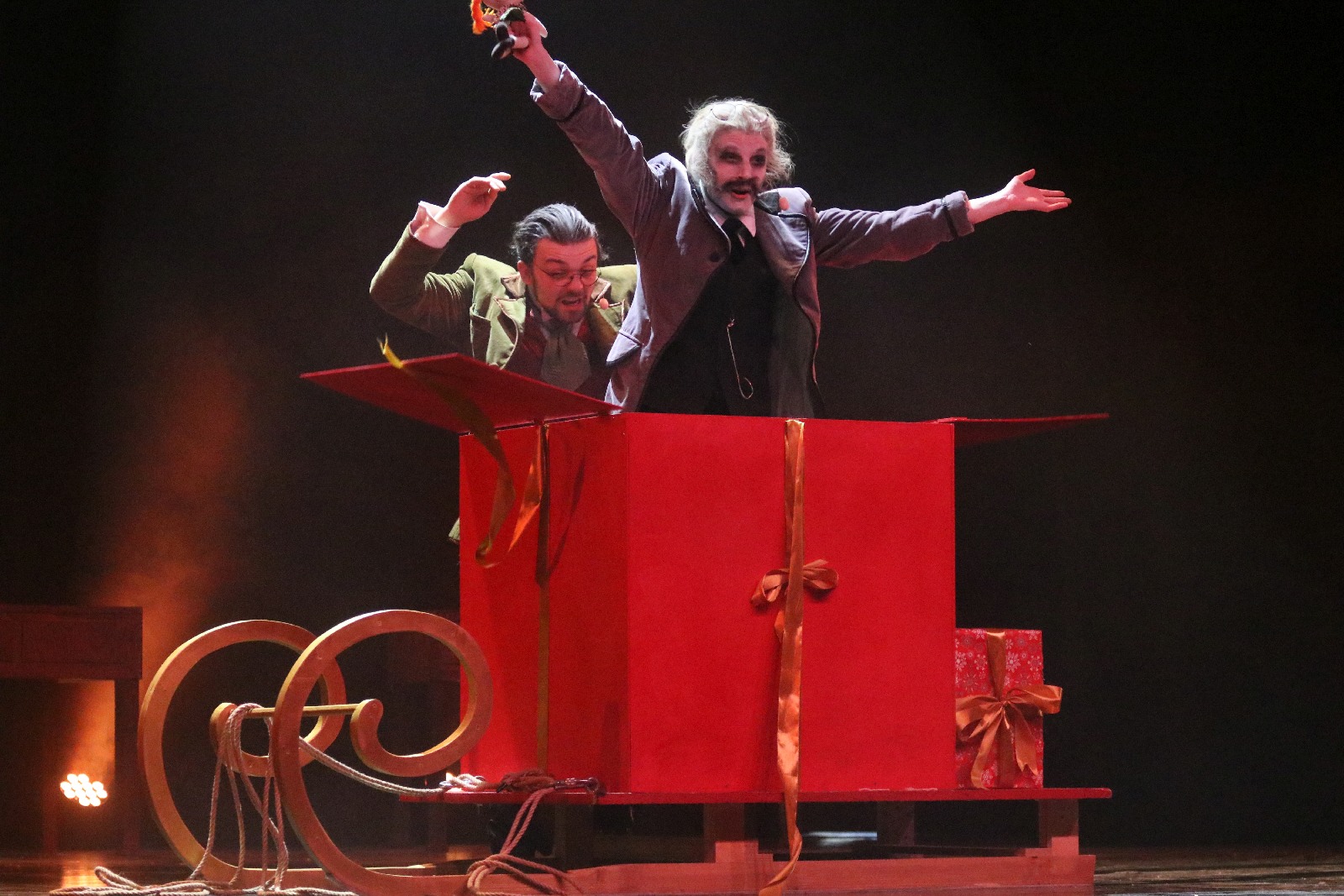 Niezwykła „Opowieść Wigilijna” Teatru „Avatar”