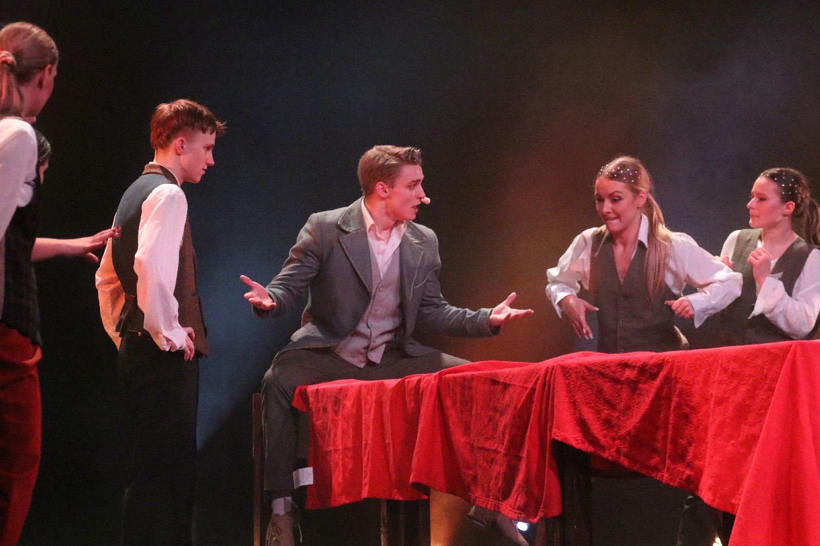Niezwykła „Opowieść Wigilijna” Teatru „Avatar”