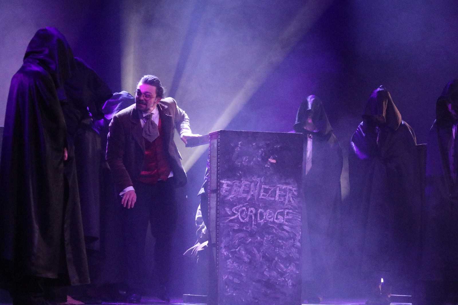 Niezwykła „Opowieść Wigilijna” Teatru „Avatar”