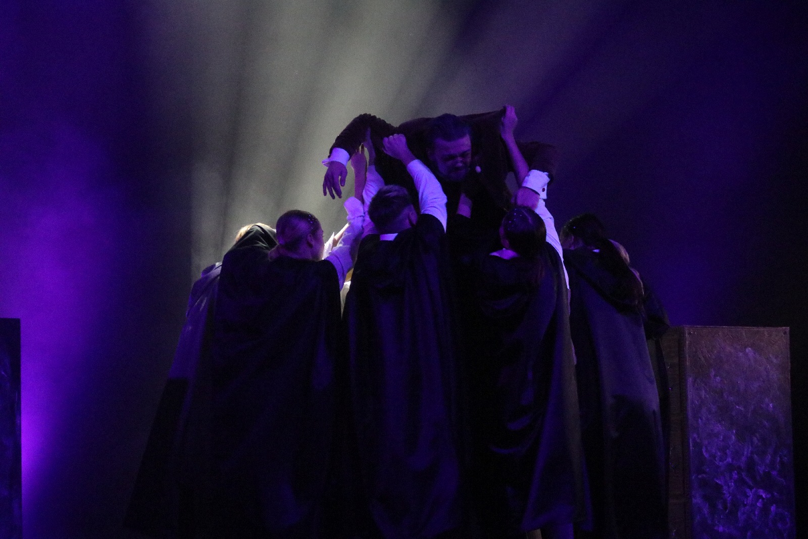 Niezwykła „Opowieść Wigilijna” Teatru „Avatar”