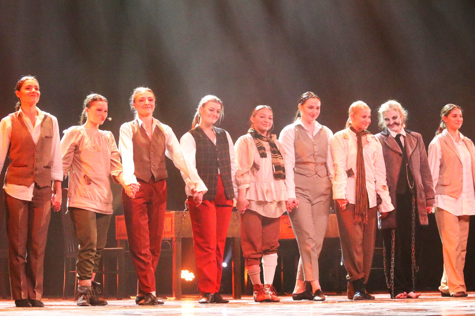 Niezwykła „Opowieść Wigilijna” Teatru „Avatar”