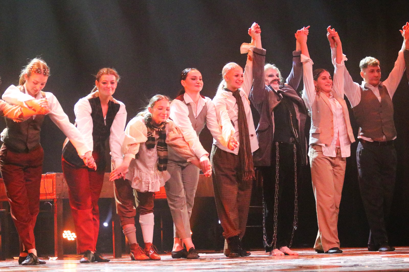 Niezwykła „Opowieść Wigilijna” Teatru „Avatar”