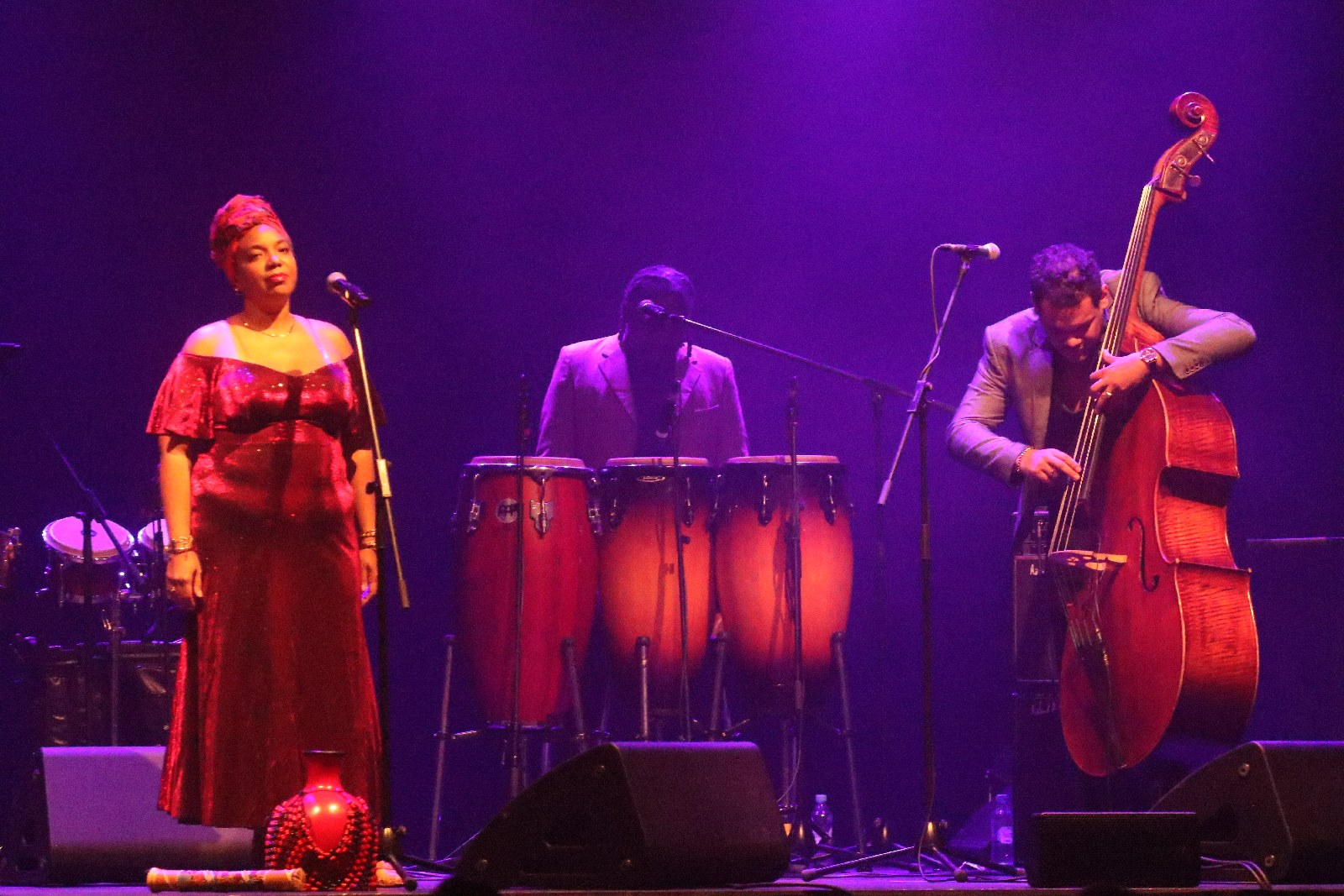 Roland Abreu & The Cuban Latin Jazz feat. Yaremi Kordos