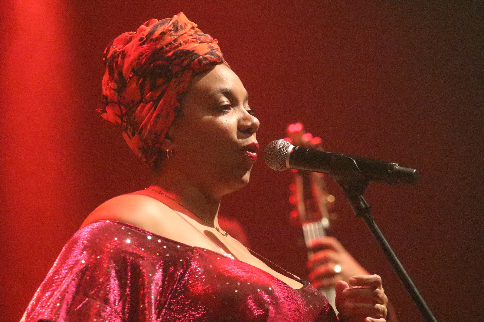 Roland Abreu & The Cuban Latin Jazz feat. Yaremi Kordos