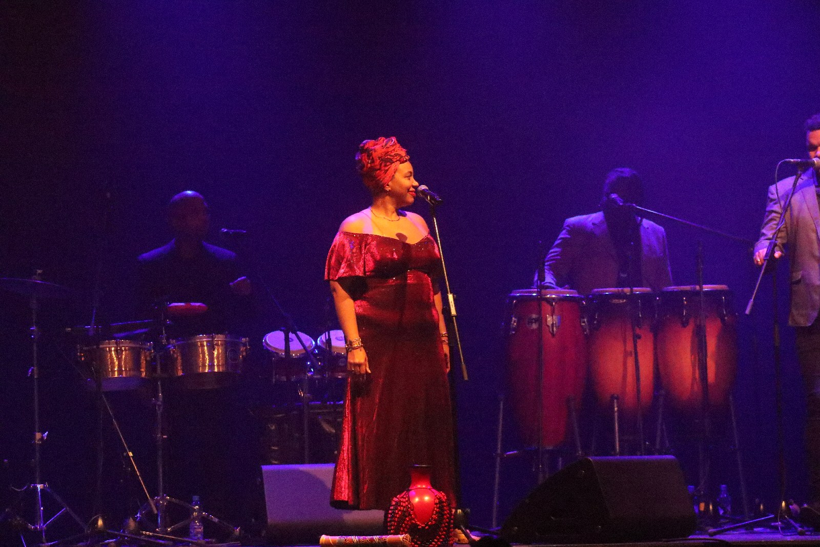 Roland Abreu & The Cuban Latin Jazz feat. Yaremi Kordos
