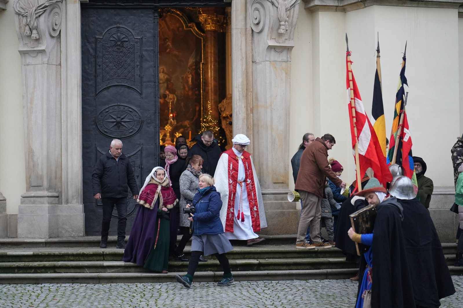Orszak Trzech Króli w Legnickim Polu przeszedł ulicami gminy