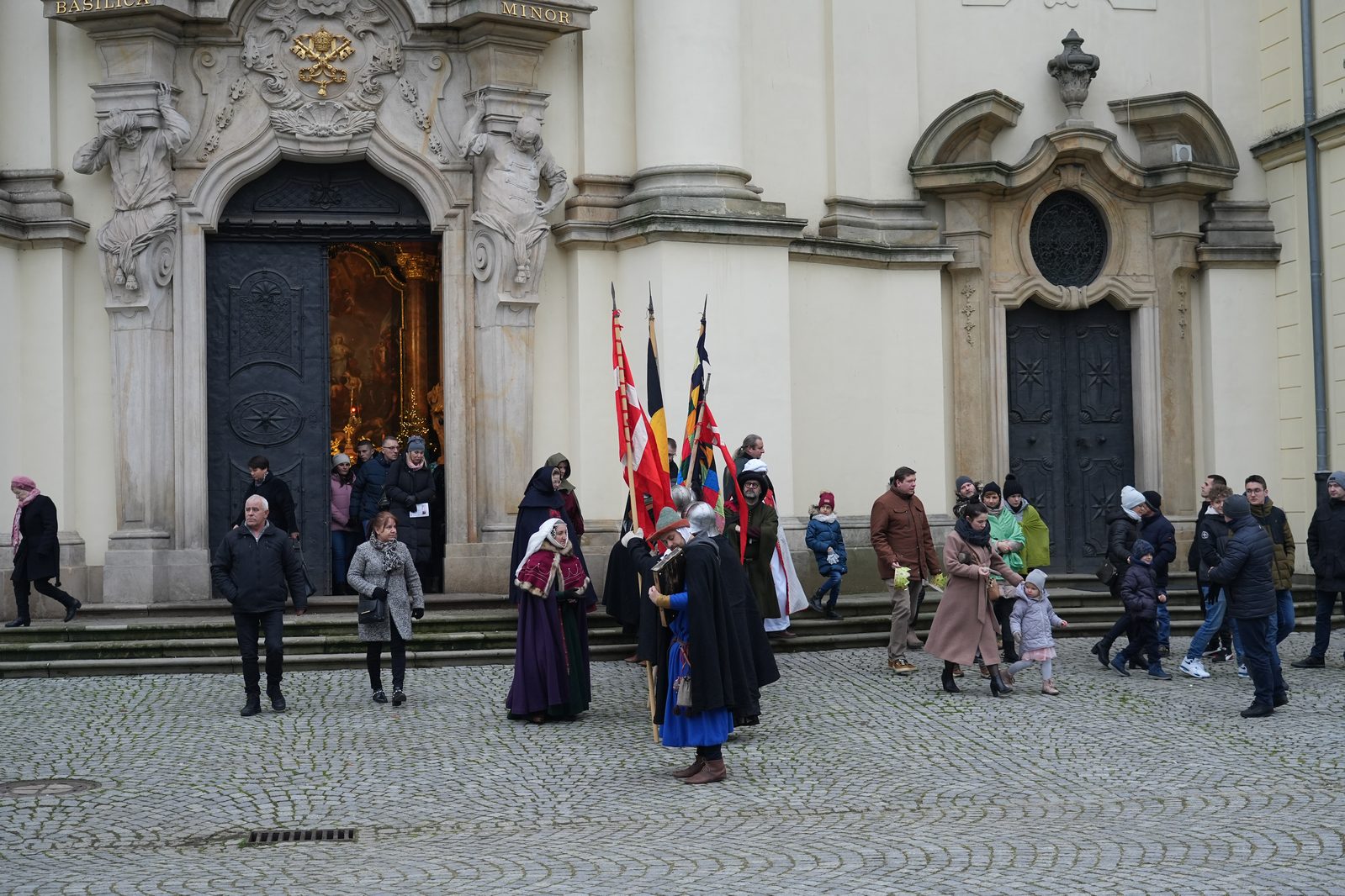 Orszak Trzech Króli w Legnickim Polu przeszedł ulicami gminy