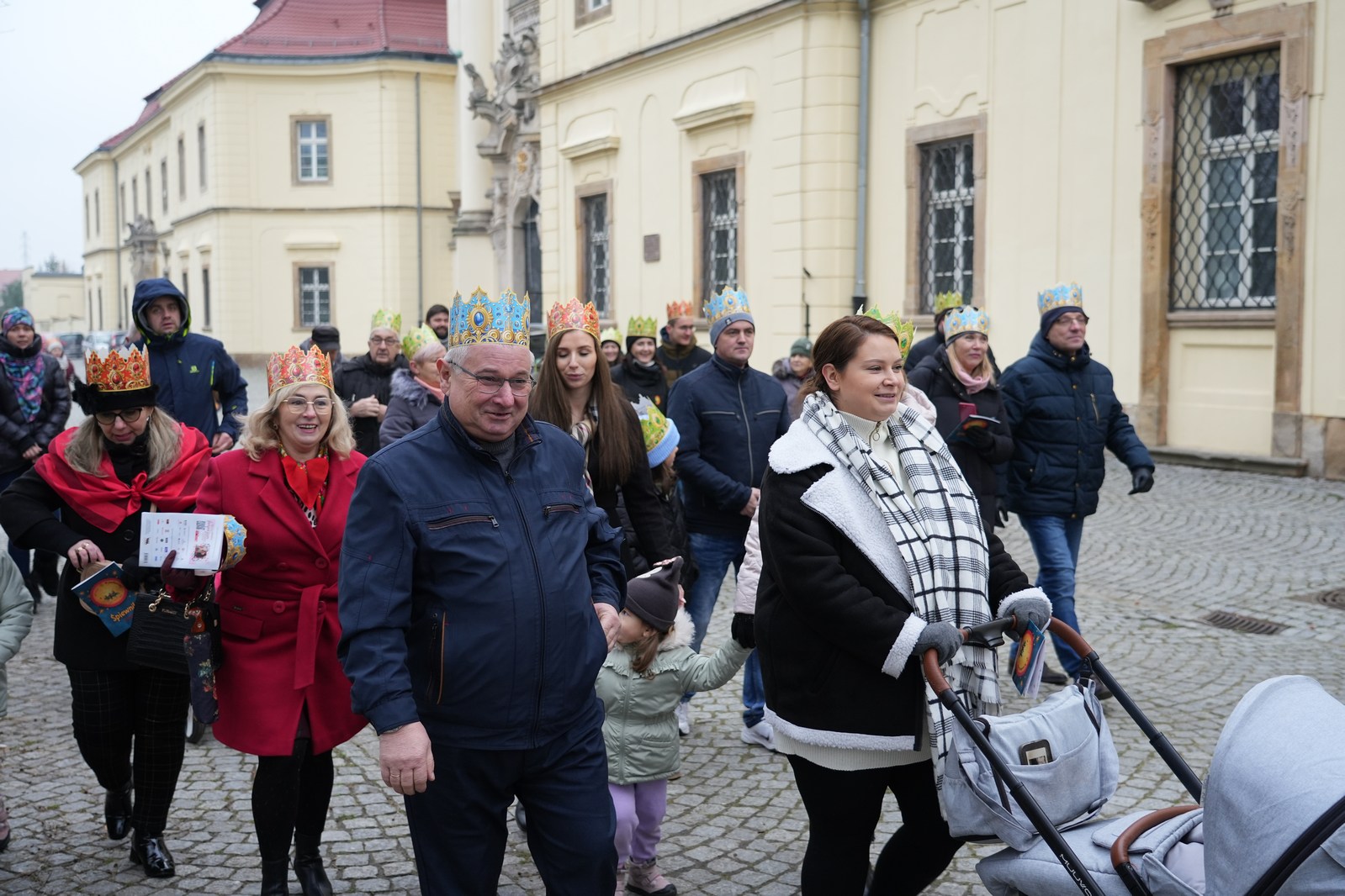 Orszak Trzech Króli w Legnickim Polu przeszedł ulicami gminy