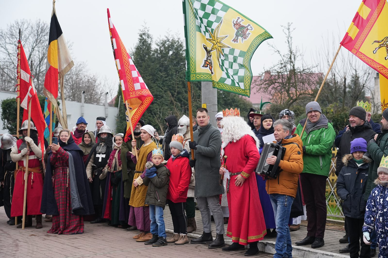 Orszak Trzech Króli w Legnickim Polu przeszedł ulicami gminy