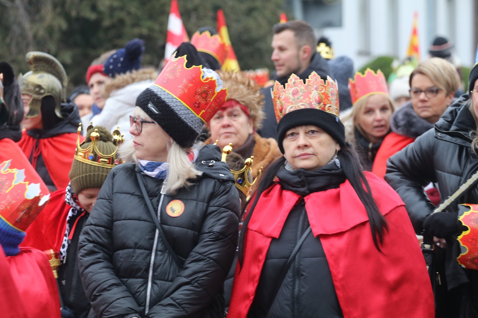 Wspólne kolędowanie podczas Orszaku Trzech Króli w Prochowicach
