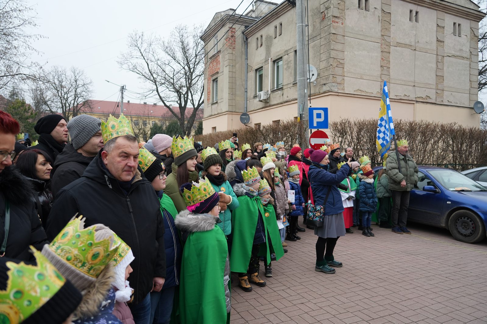 Orszak Trzech Króli w Legnickim Polu przeszedł ulicami gminy