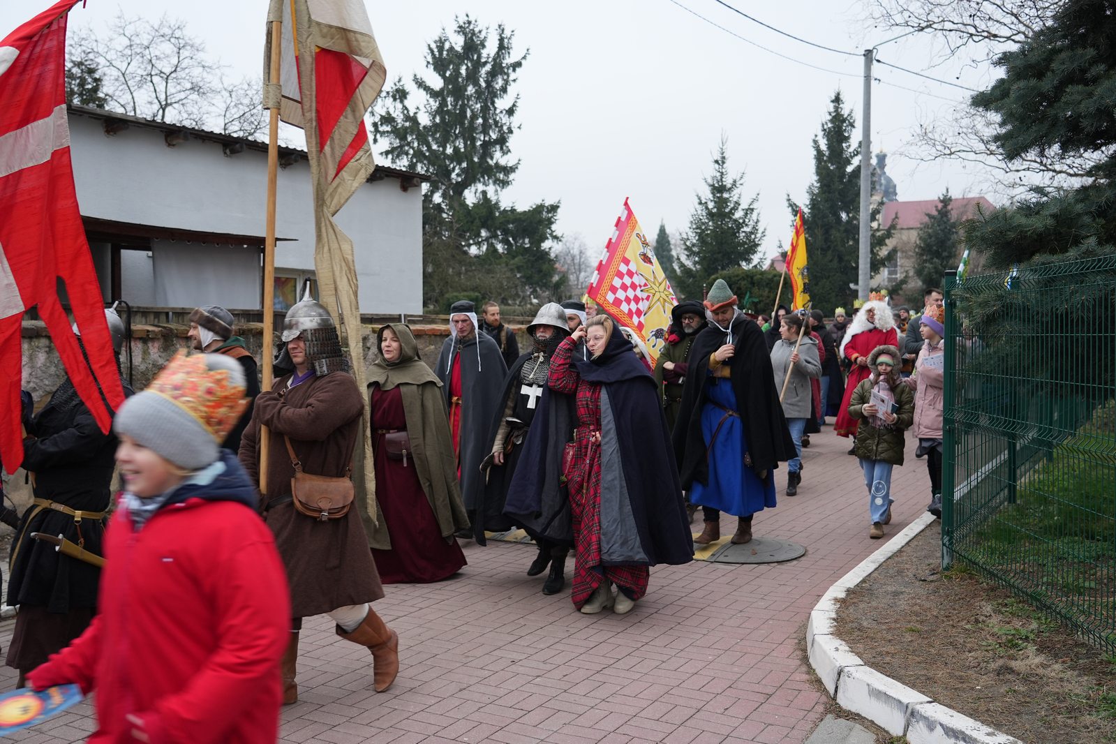 Orszak Trzech Króli w Legnickim Polu przeszedł ulicami gminy
