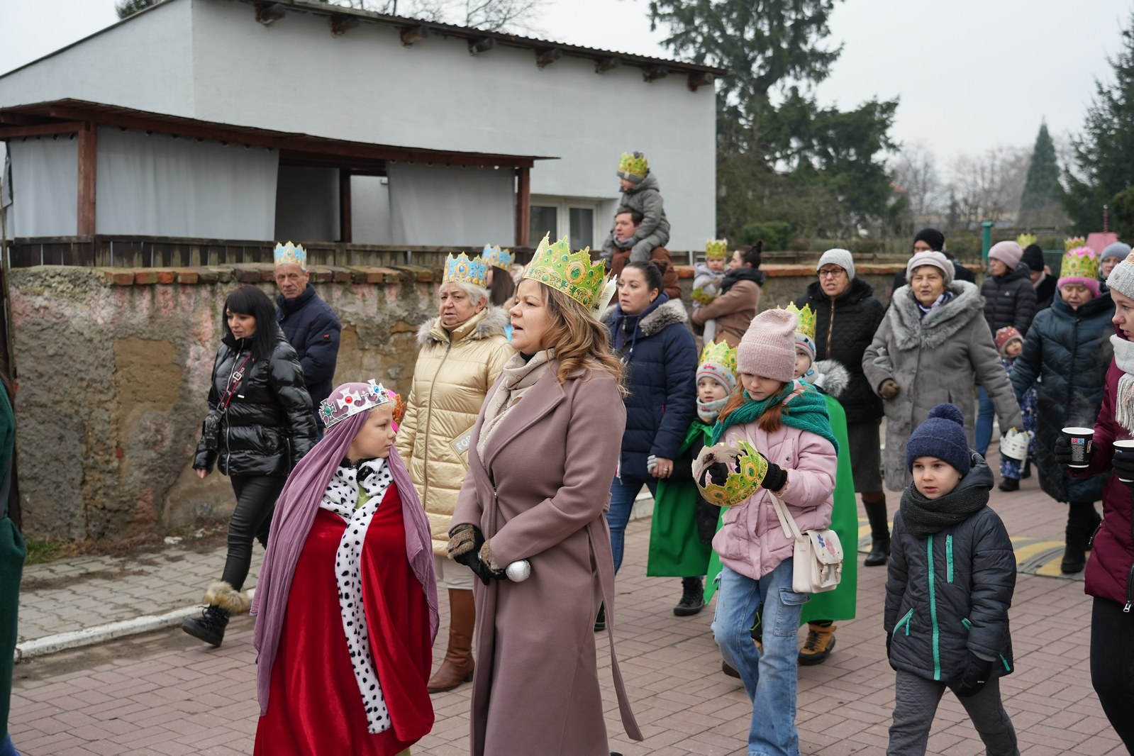 Orszak Trzech Króli w Legnickim Polu przeszedł ulicami gminy