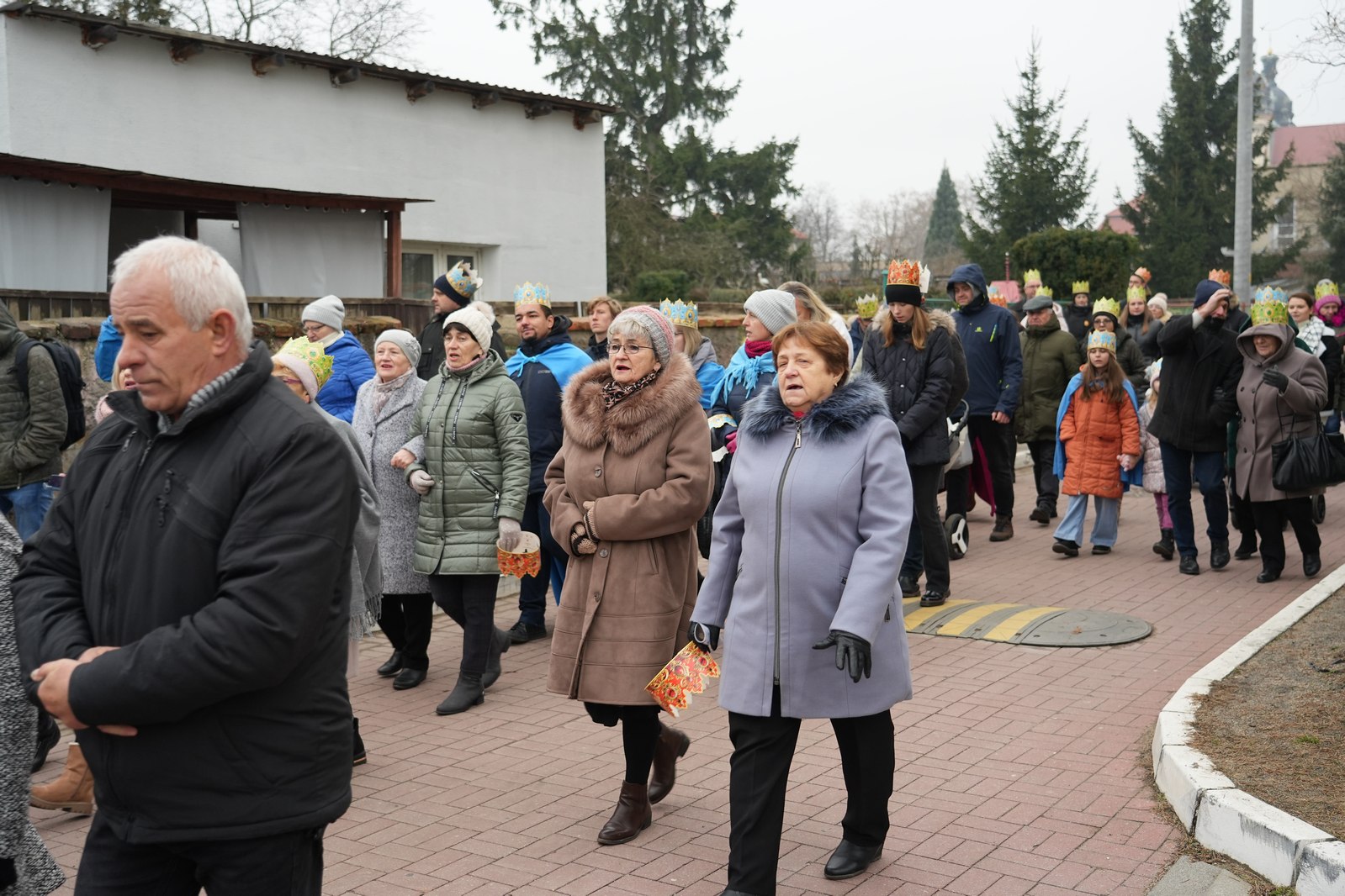 Orszak Trzech Króli w Legnickim Polu przeszedł ulicami gminy