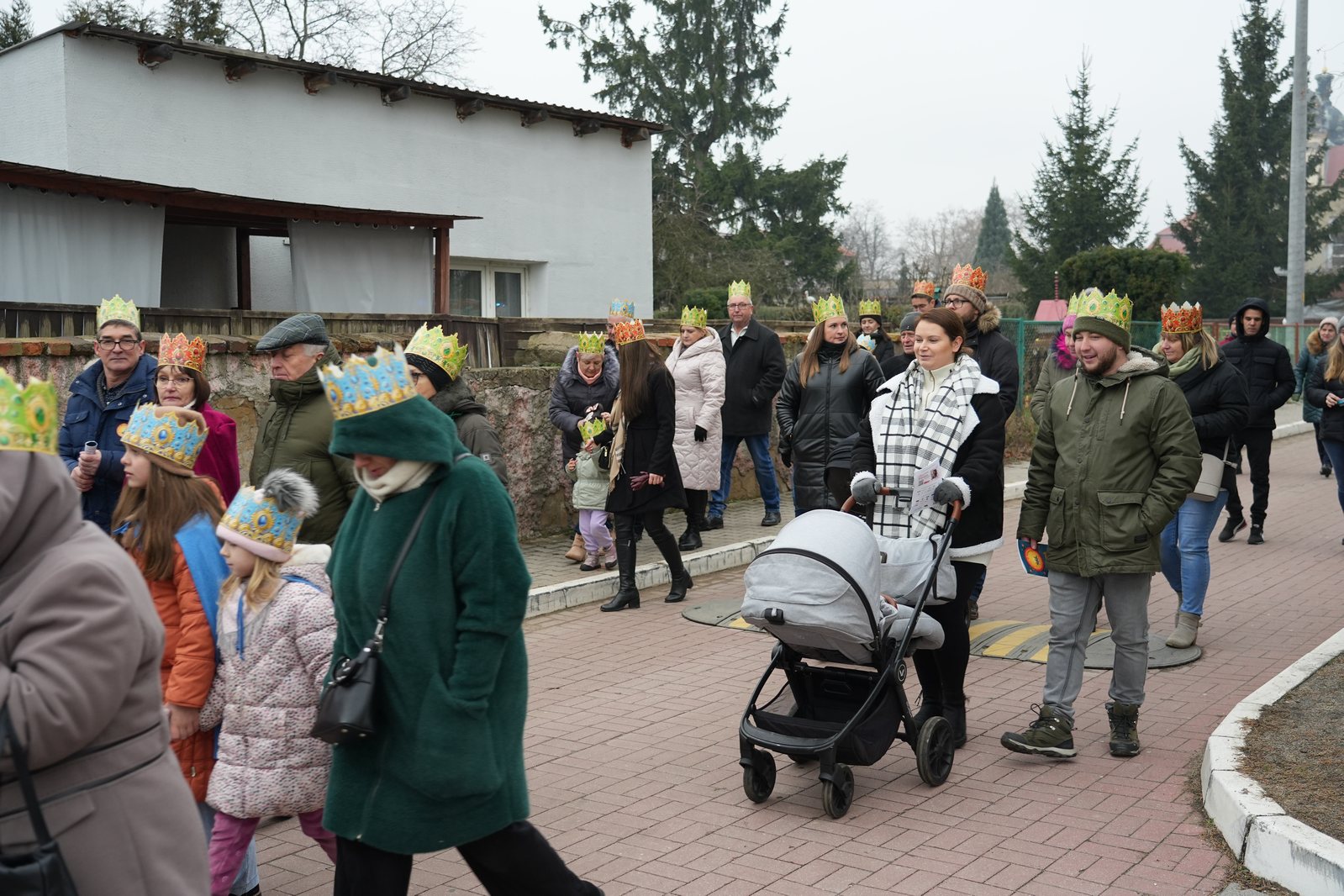 Orszak Trzech Króli w Legnickim Polu przeszedł ulicami gminy