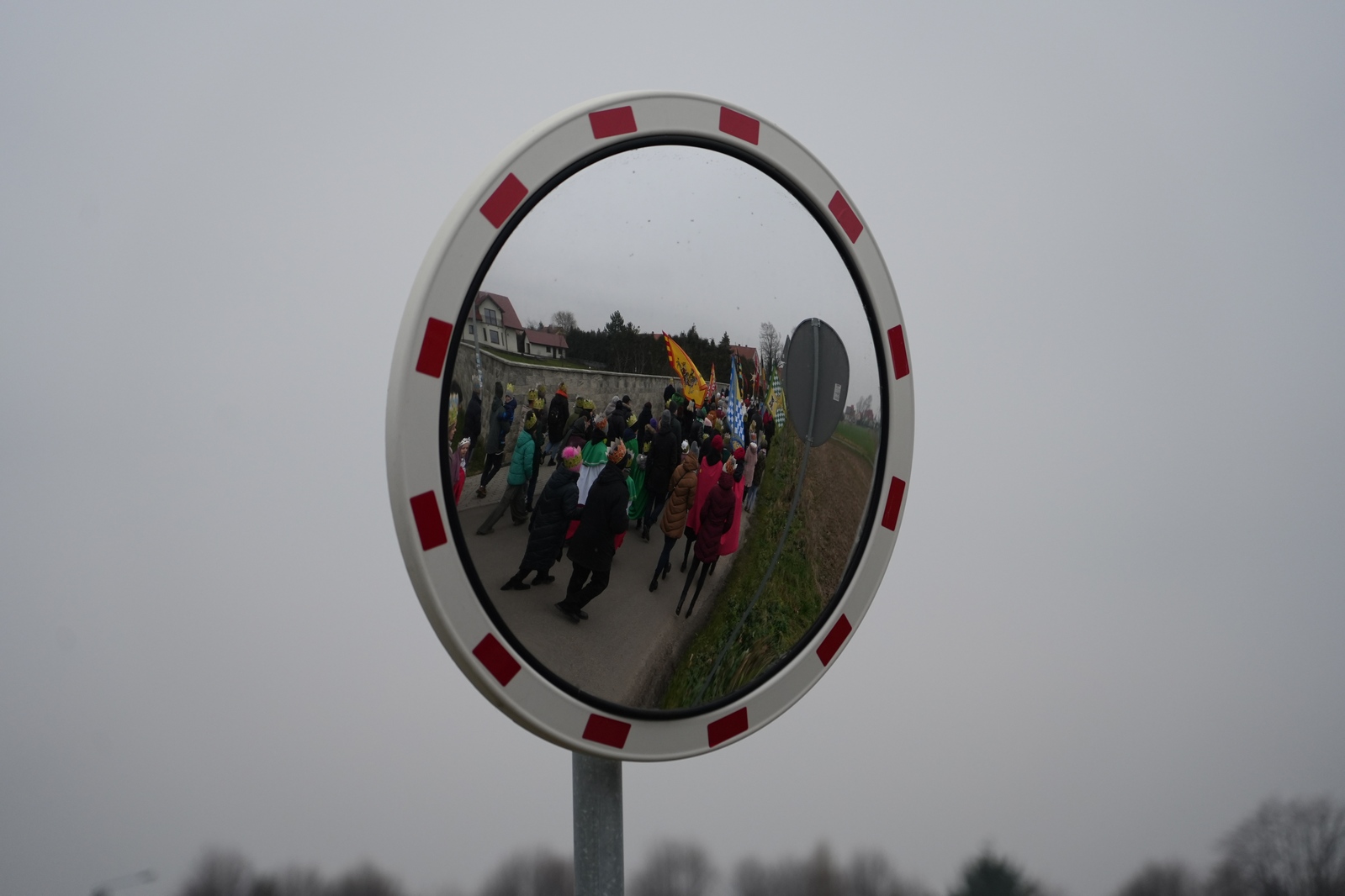 Orszak Trzech Króli w Legnickim Polu przeszedł ulicami gminy