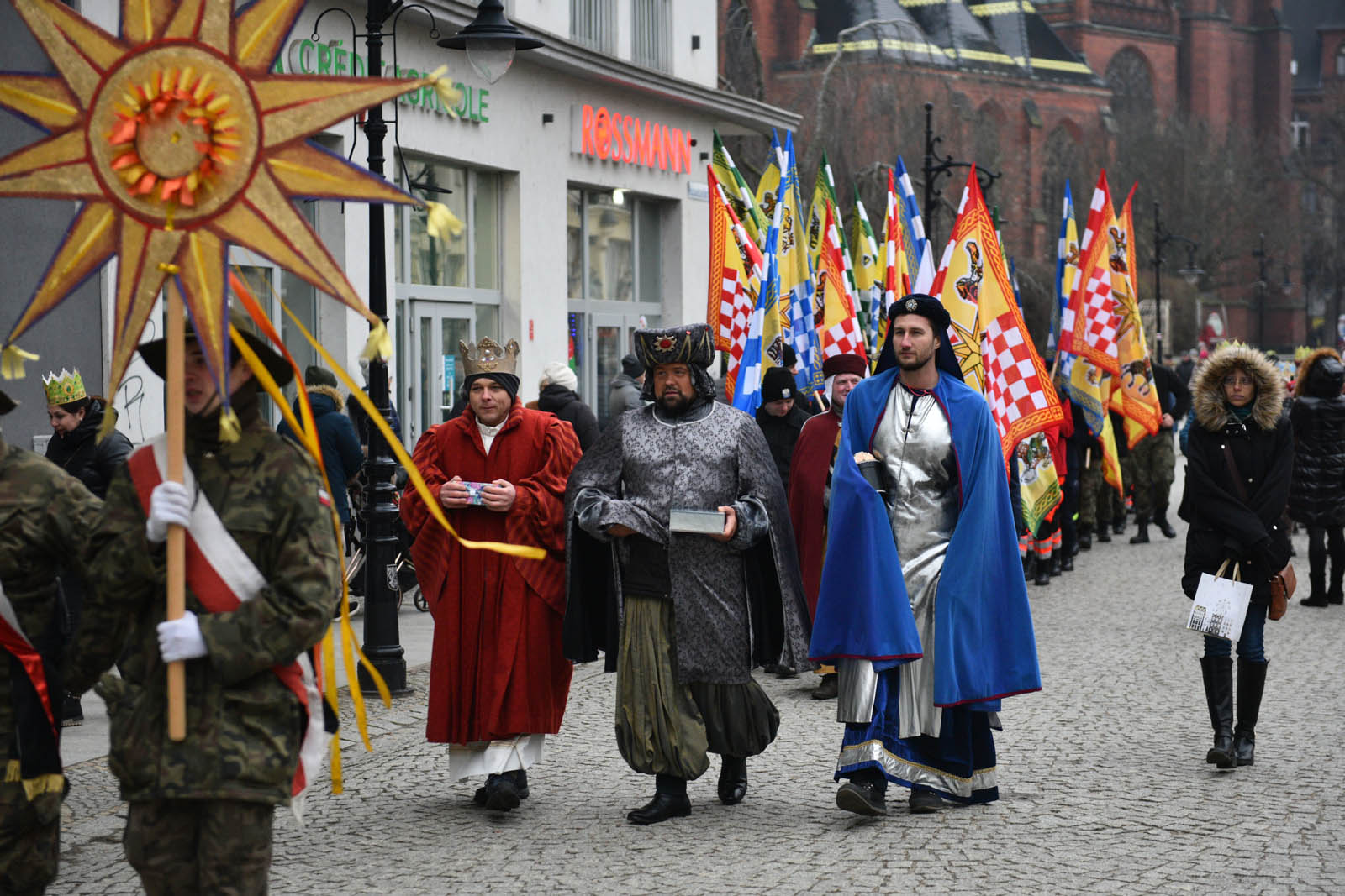 Podążyli za gwiazdą, by oddać pokłon dzieciątku Jezus
