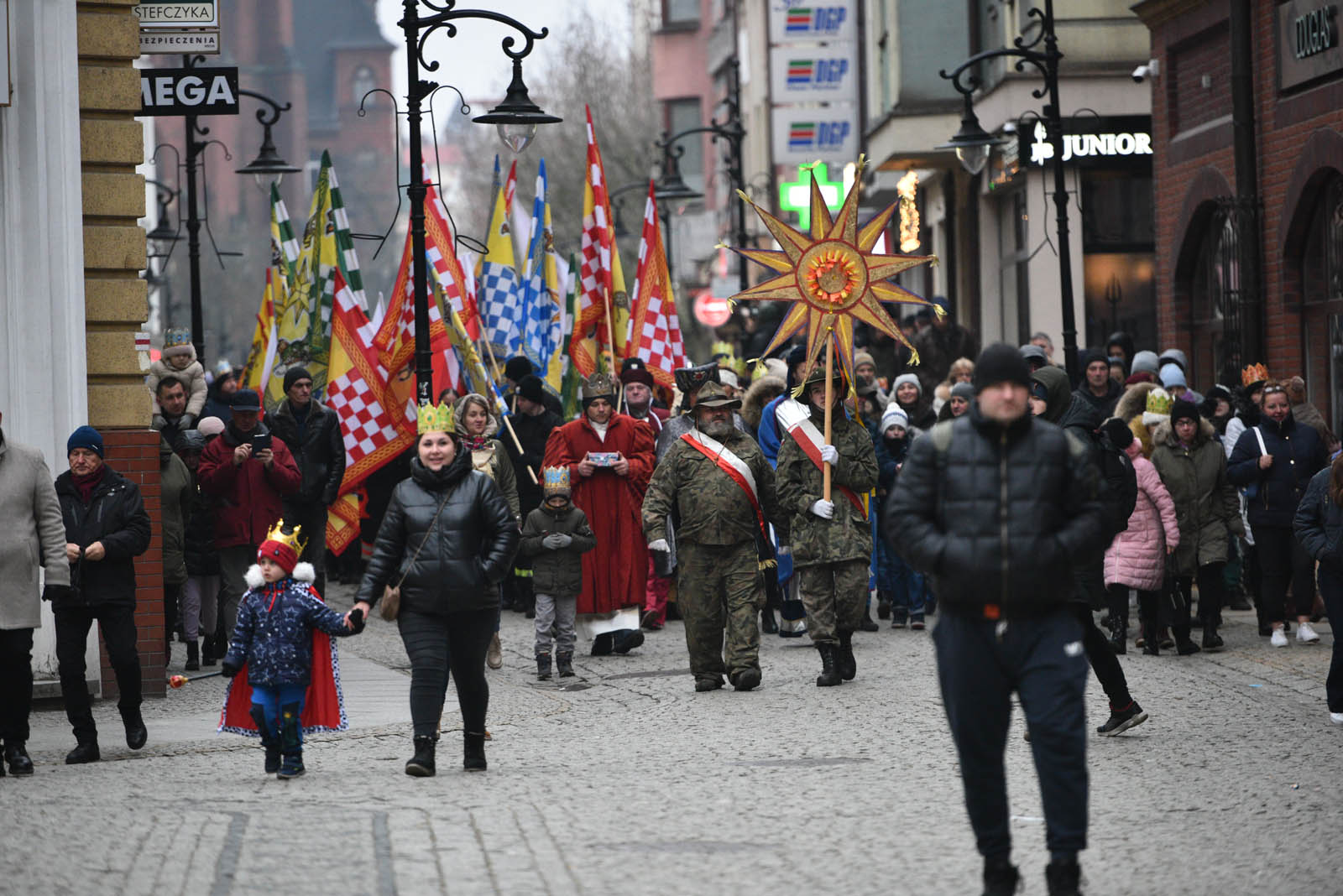 Podążyli za gwiazdą, by oddać pokłon dzieciątku Jezus