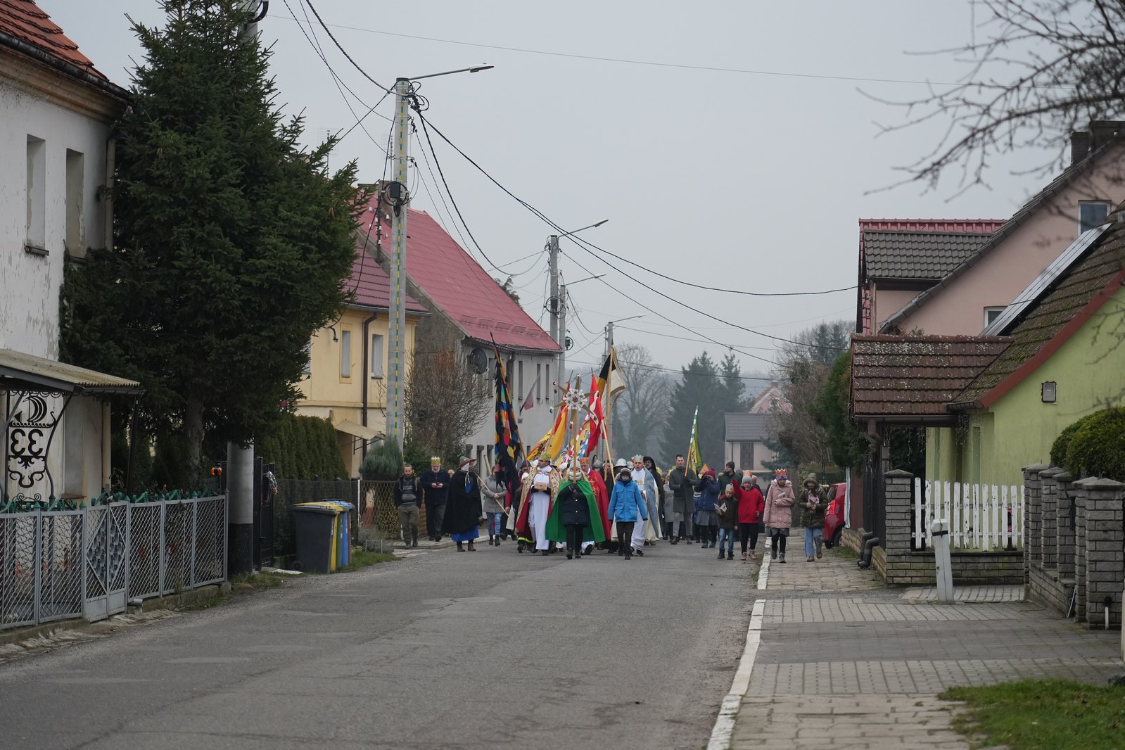 Orszak Trzech Króli w Legnickim Polu przeszedł ulicami gminy