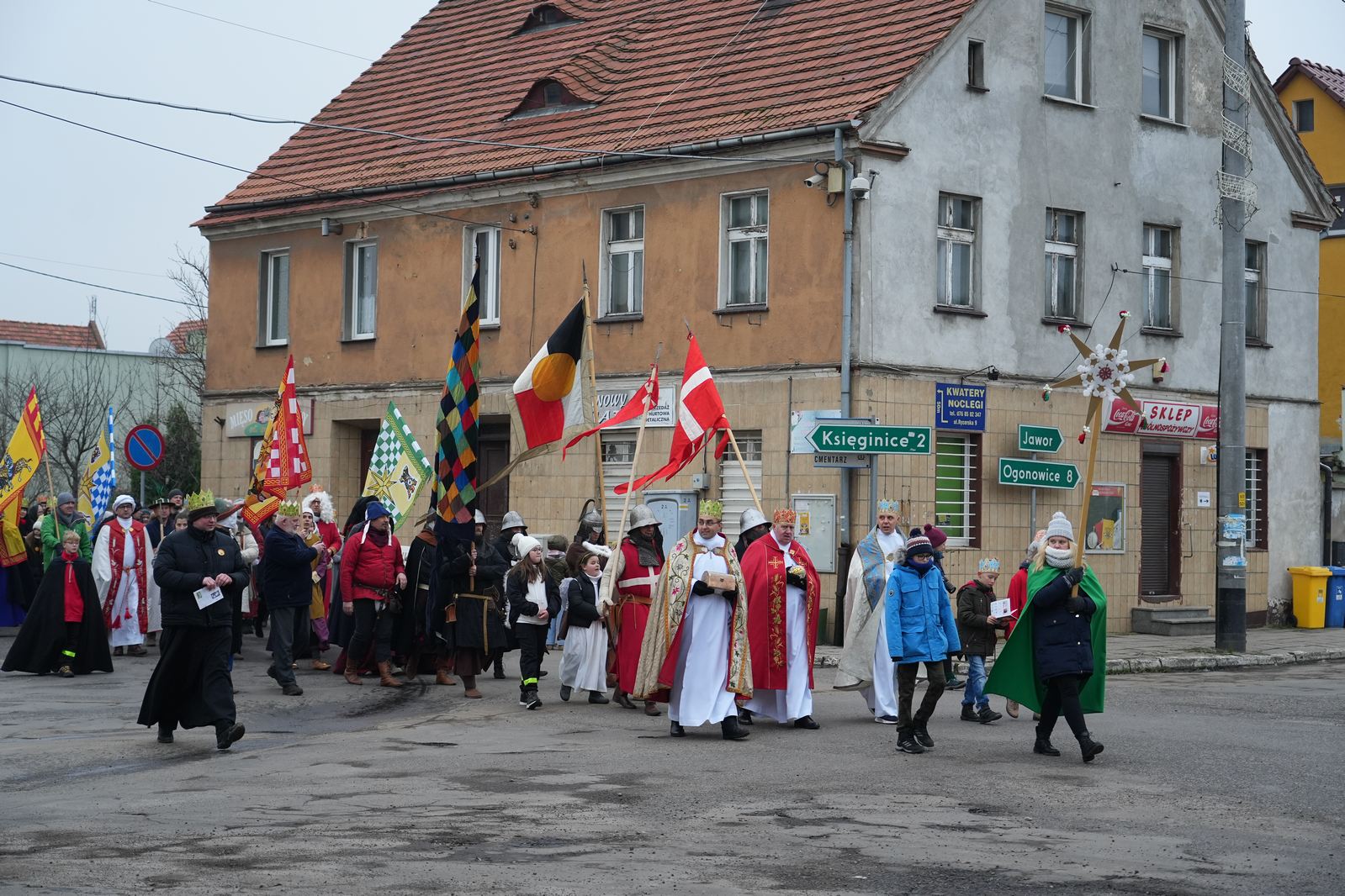 Orszak Trzech Króli w Legnickim Polu przeszedł ulicami gminy